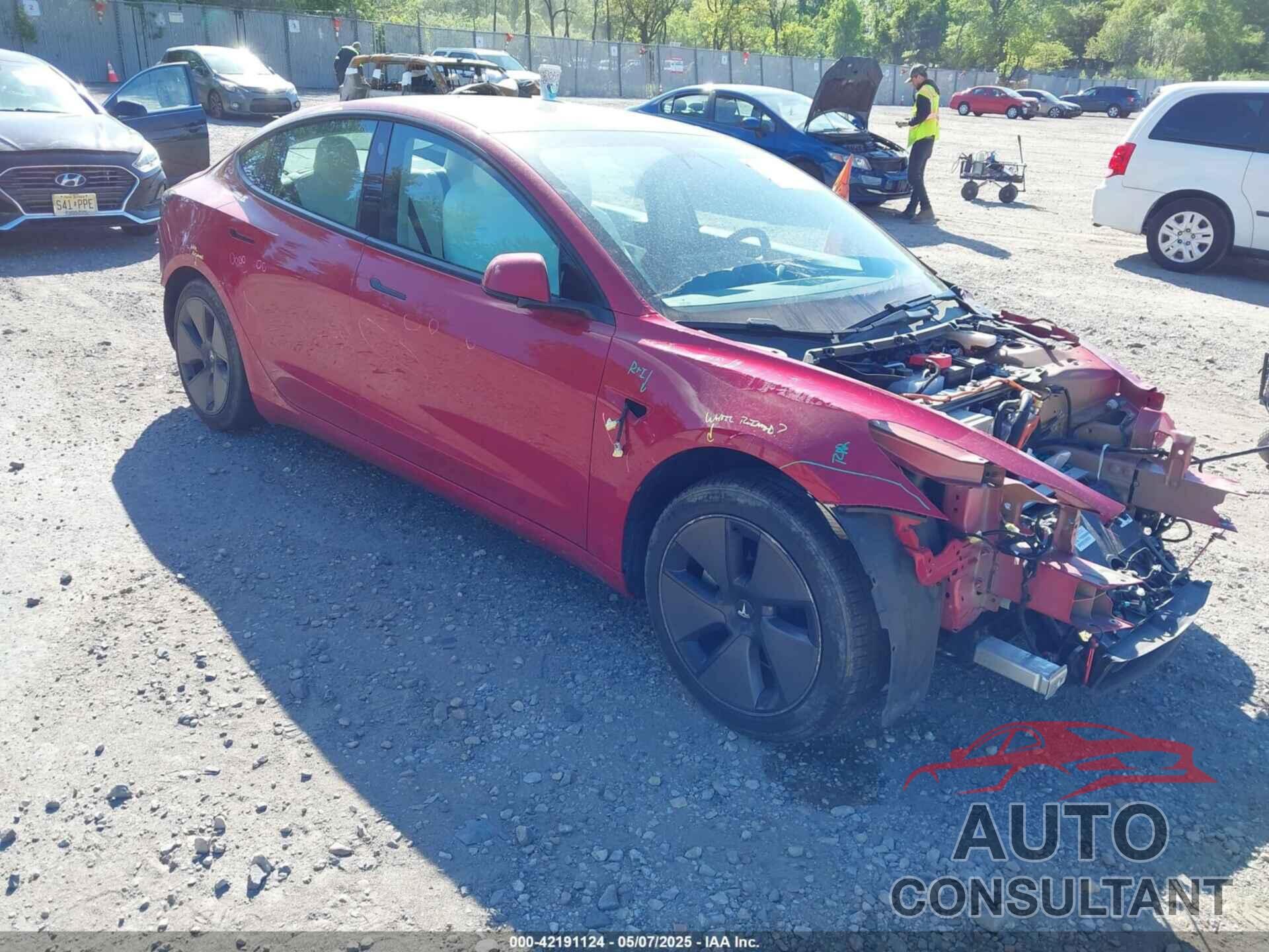 TESLA MODEL 3 2021 - 5YJ3E1EA8MF842663