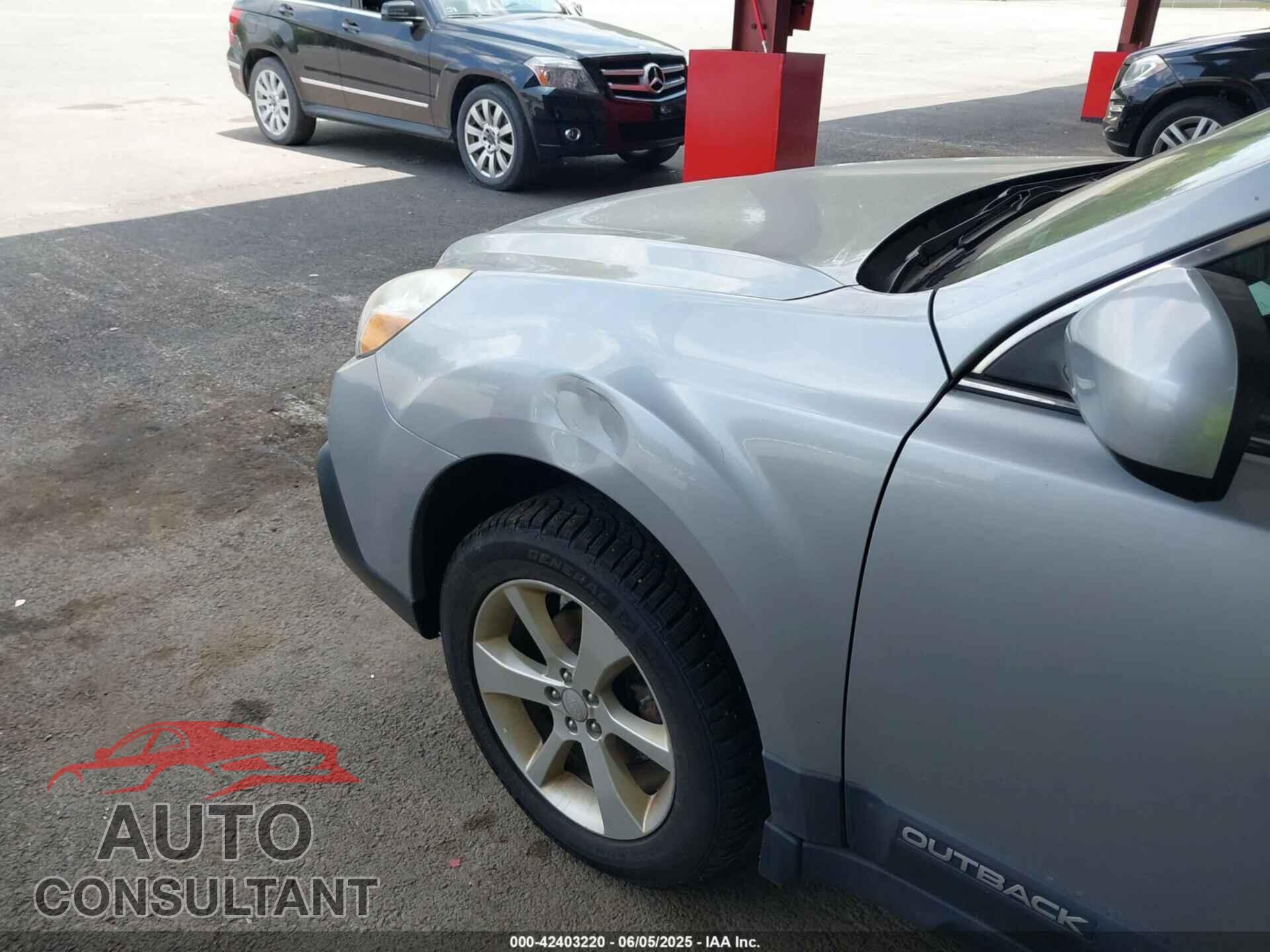 SUBARU OUTBACK 2013 - 4S4BRBCC2D3201818
