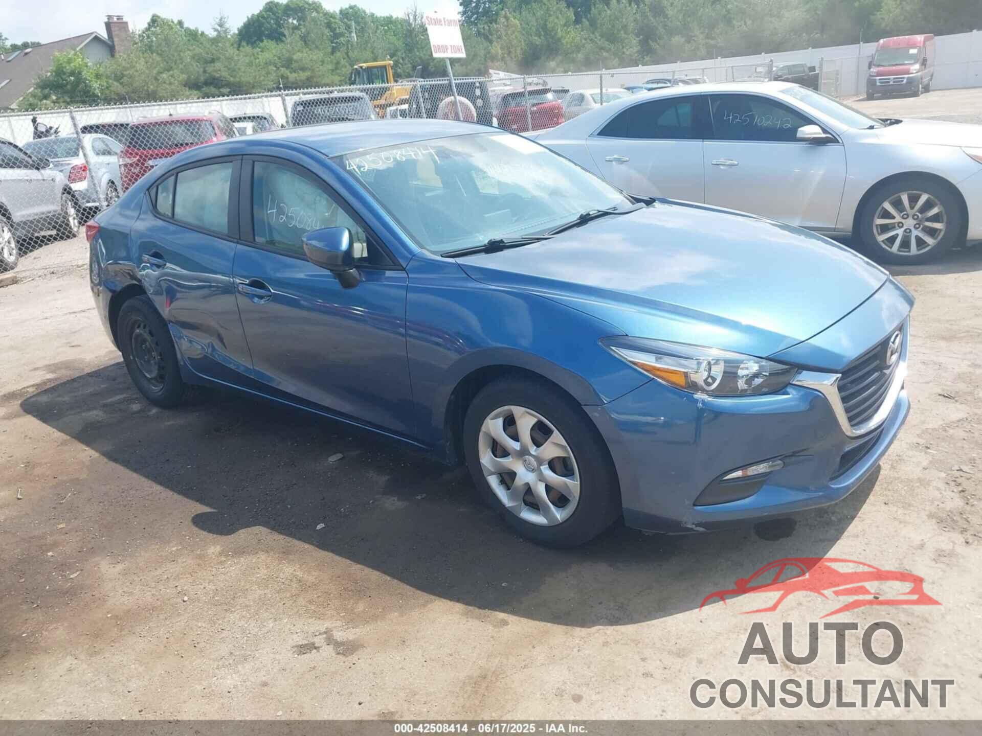 MAZDA MAZDA3 2017 - 3MZBN1U78HM135711