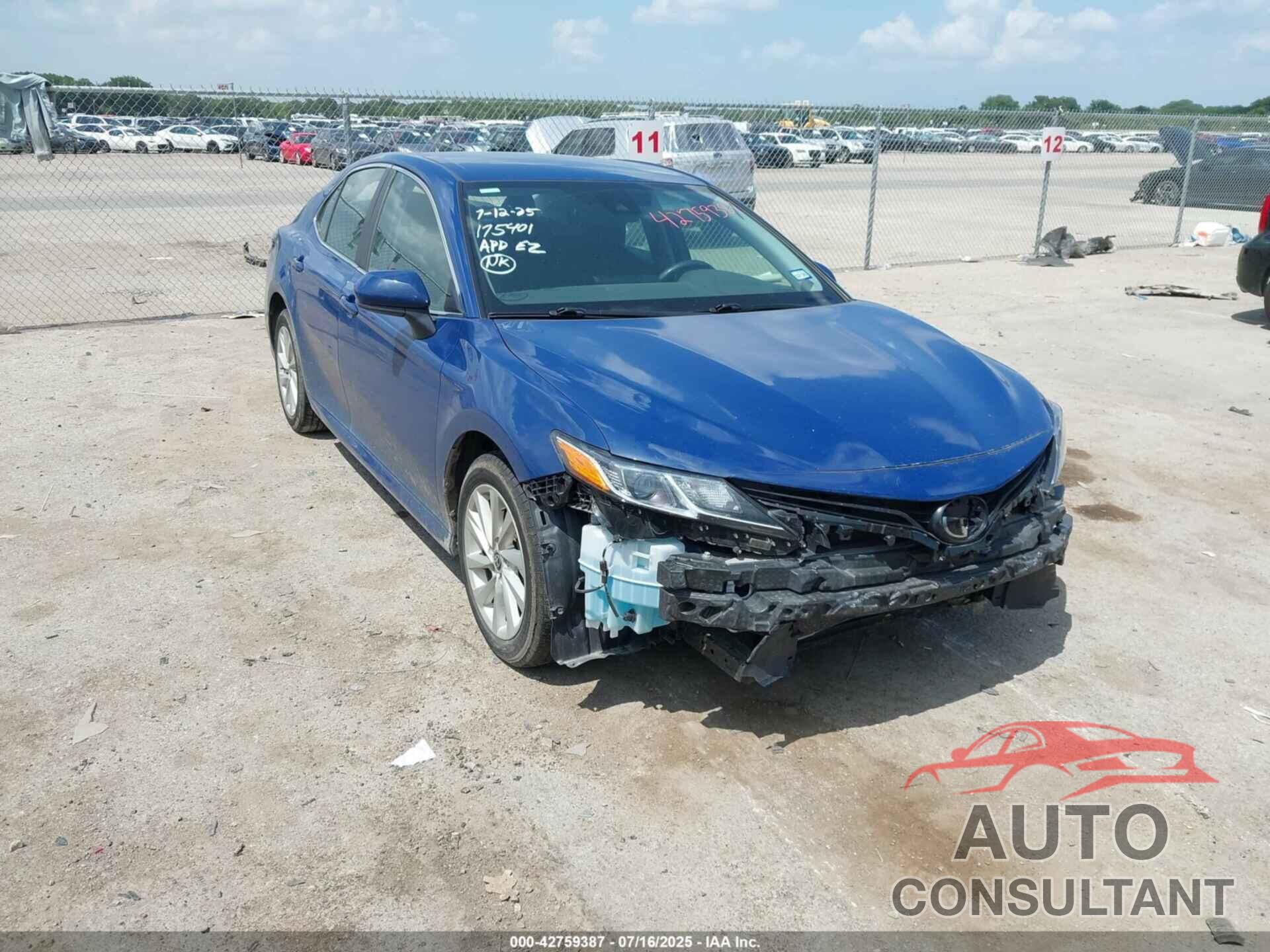 TOYOTA CAMRY 2024 - 4T1C11AK8RU232847