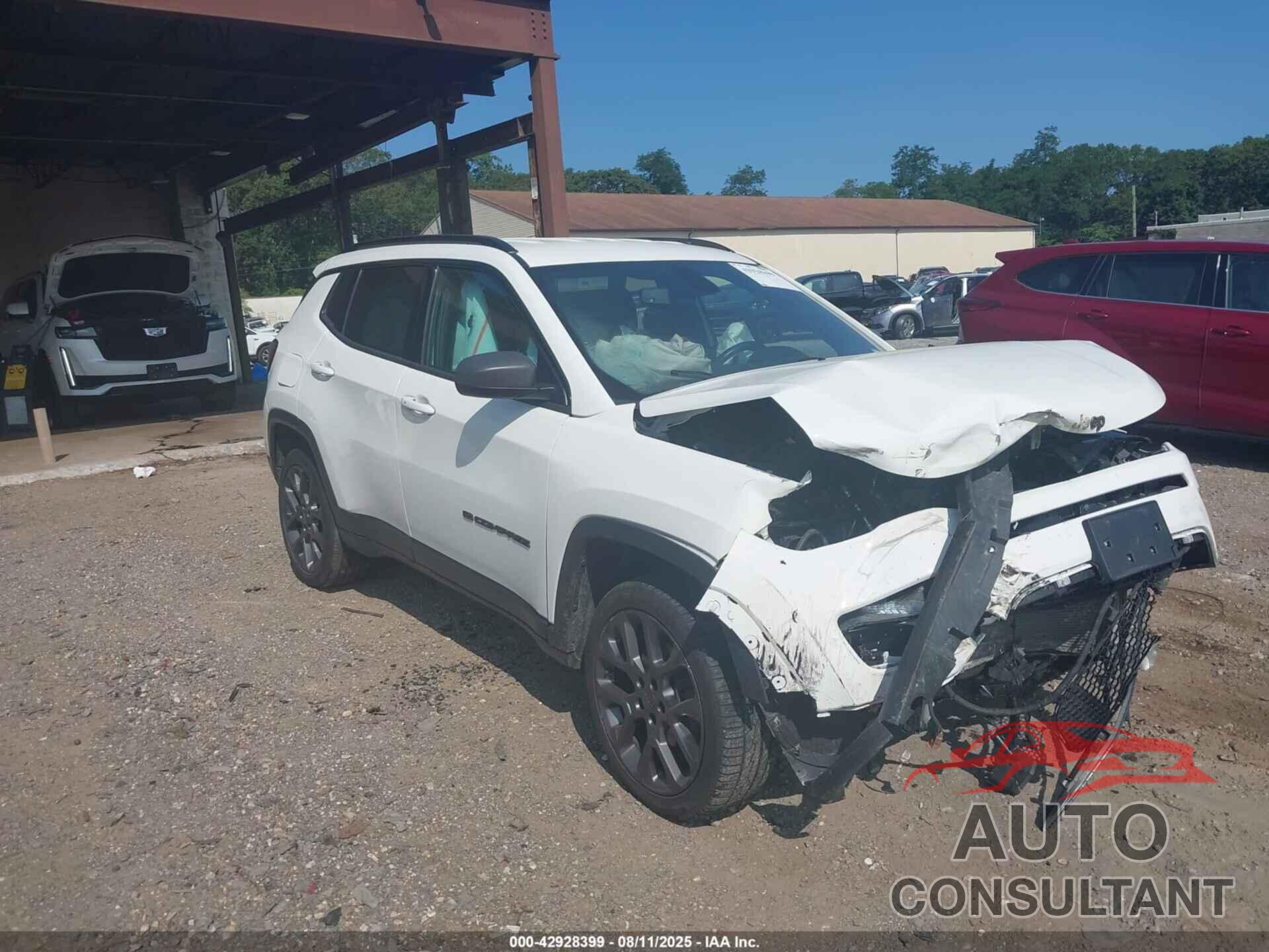 JEEP COMPASS 2021 - 3C4NJDEBXMT537407