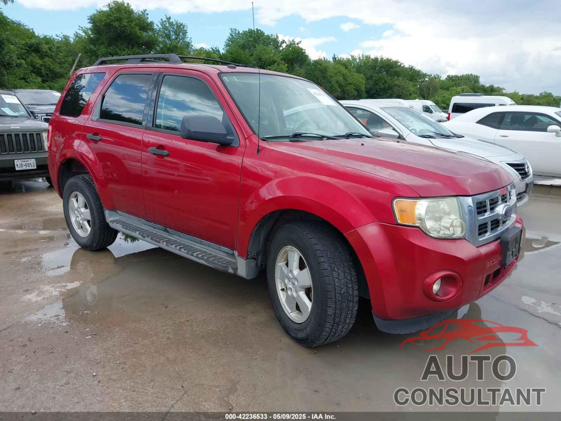FORD ESCAPE 2009 - 1FMCU03789KA08788