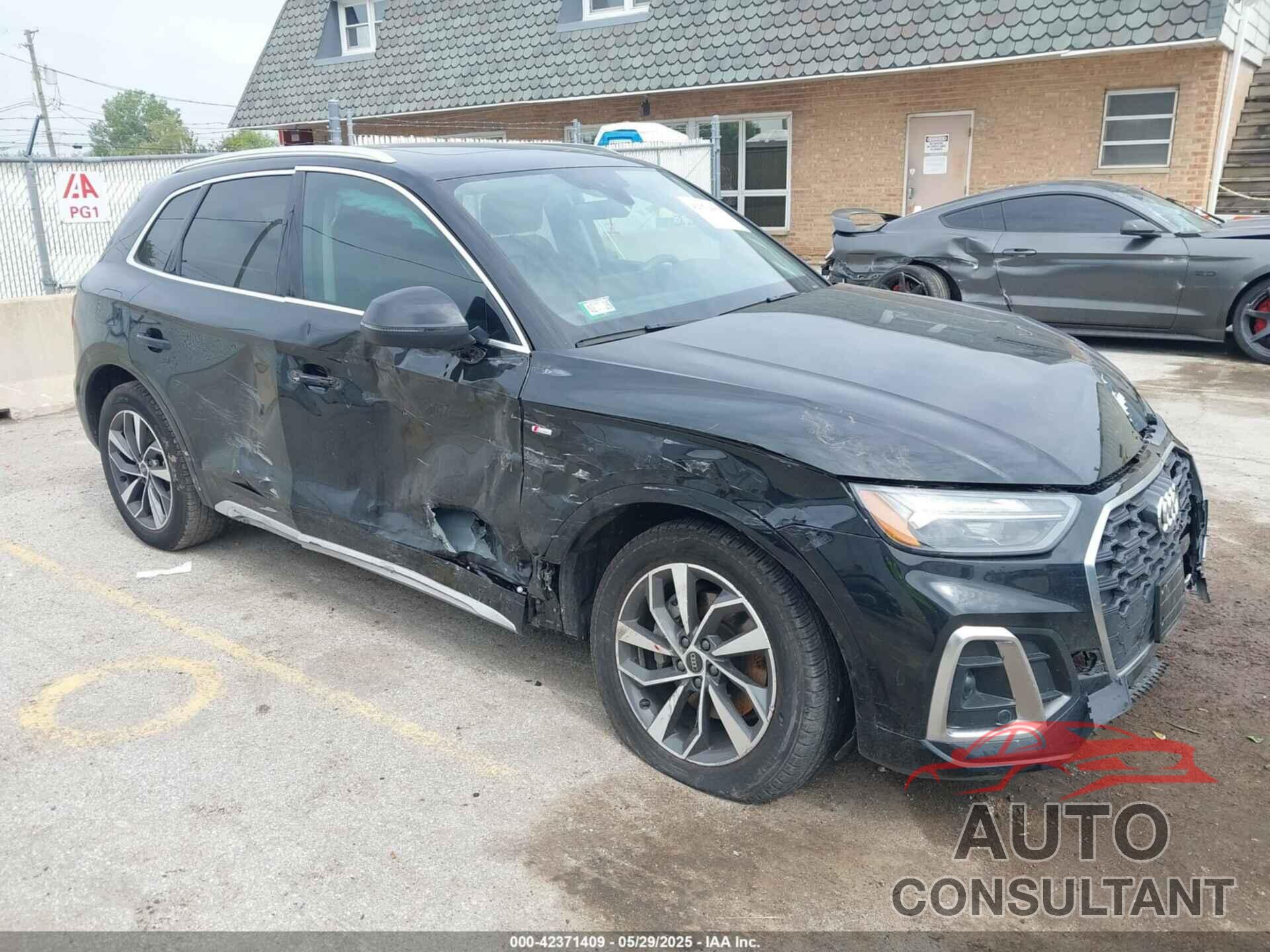 AUDI Q5 2024 - WA1EAAFY8R2025472