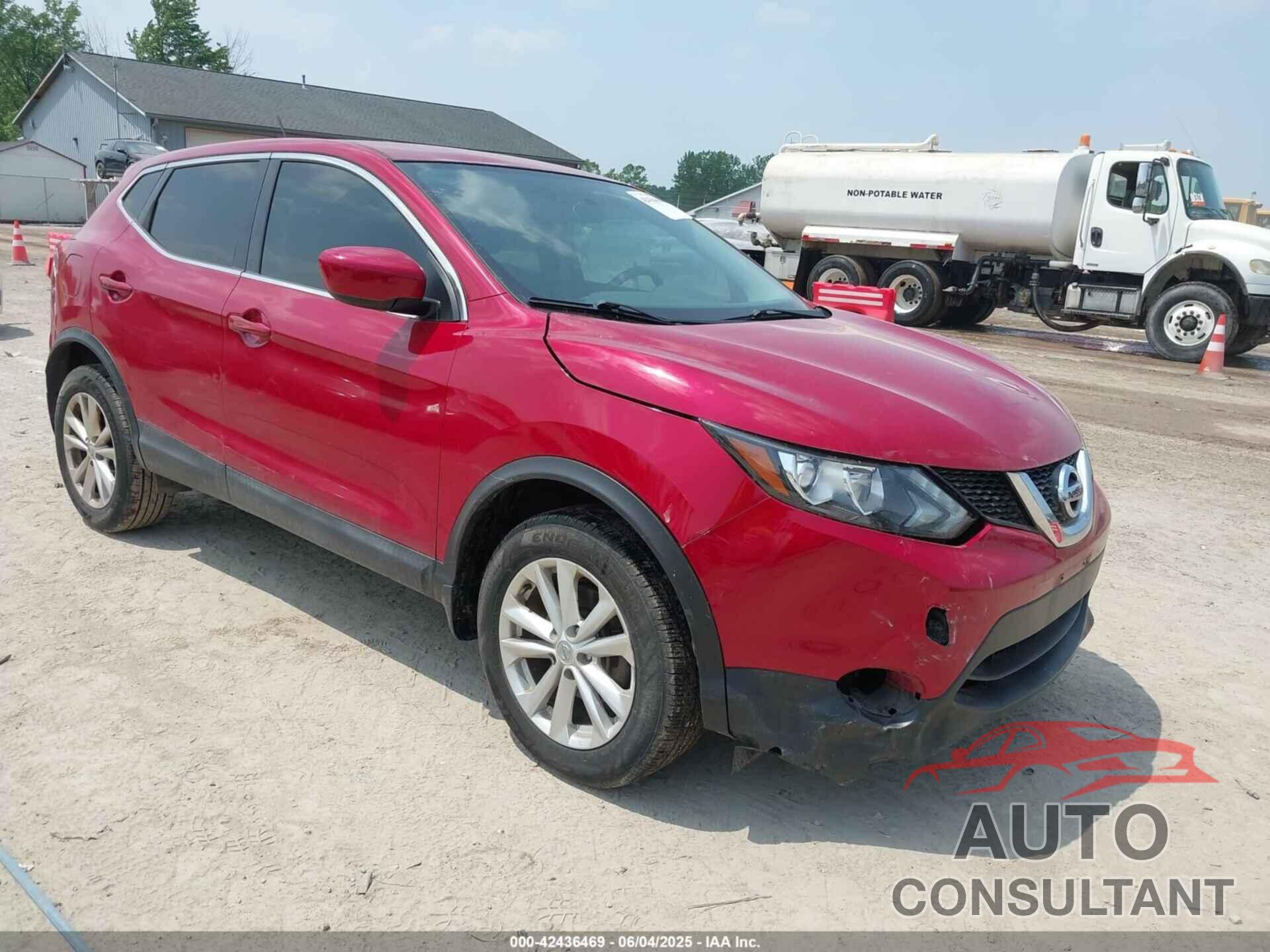 NISSAN ROGUE SPORT 2017 - JN1BJ1CPXHW018568