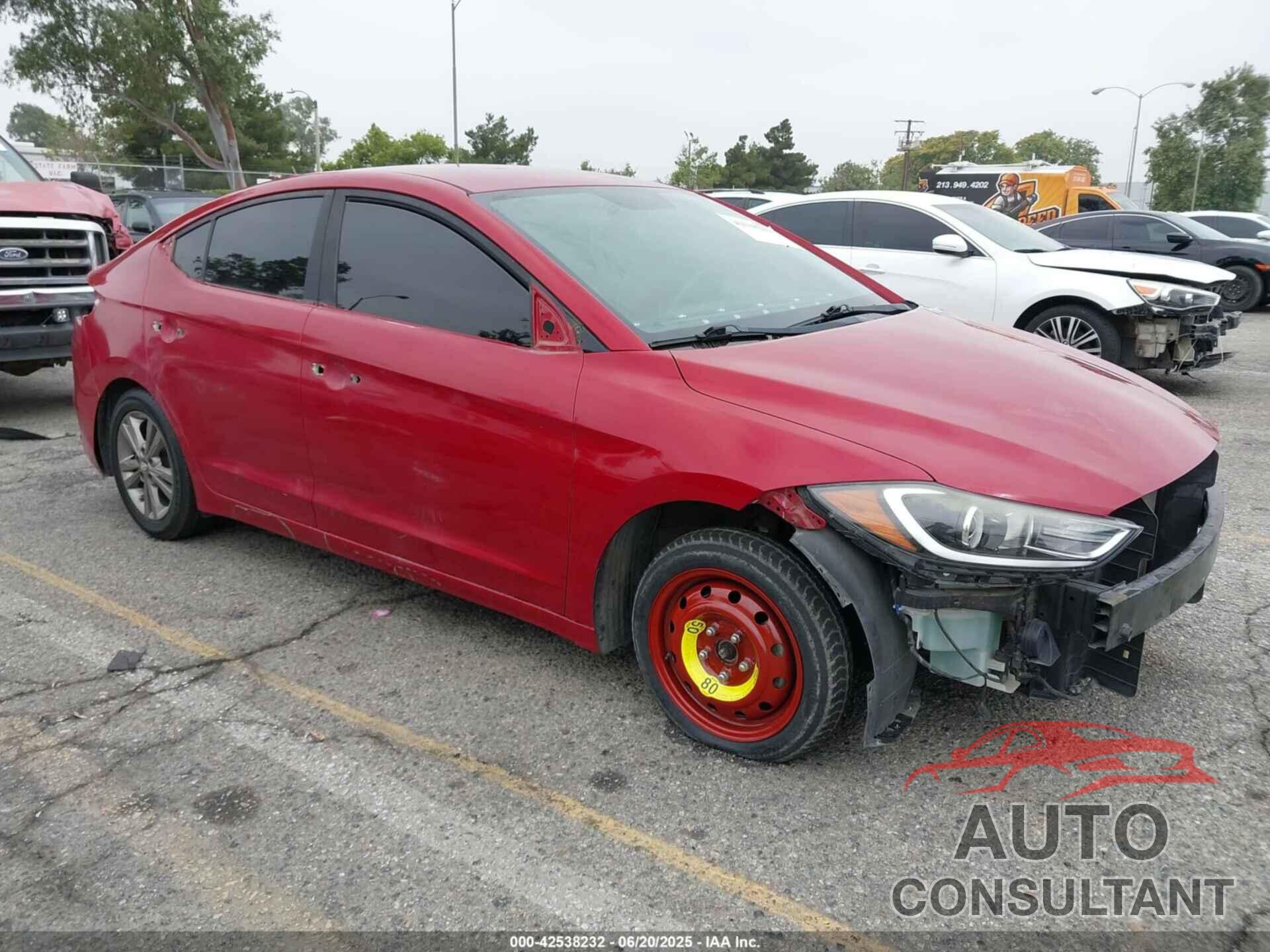 HYUNDAI ELANTRA 2017 - KMHD84LF0HU141846