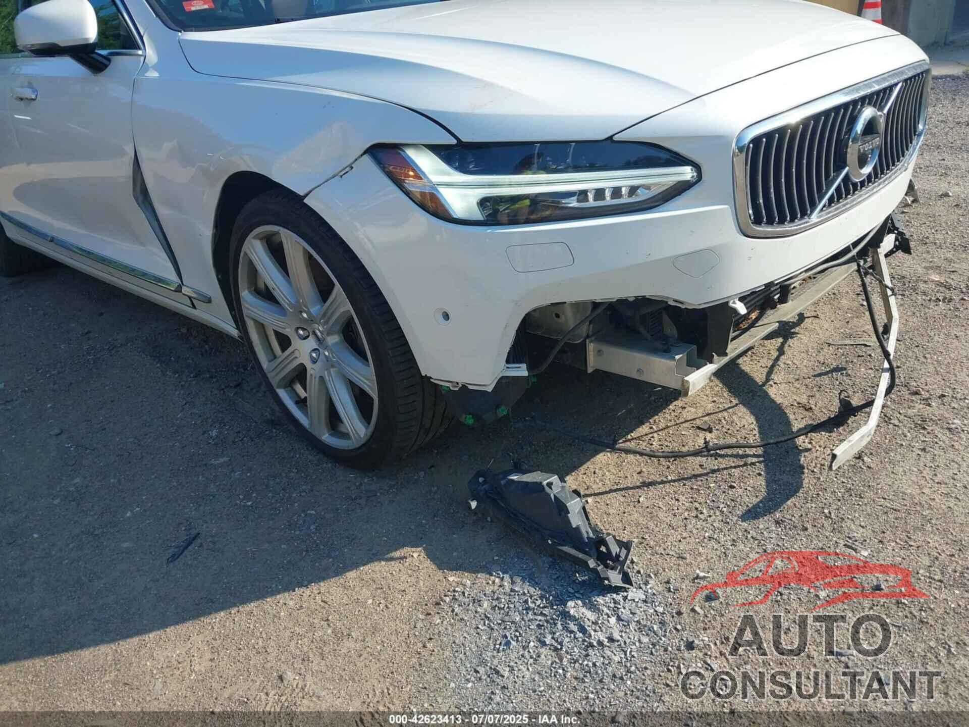 VOLVO S90 2018 - LVY992ML8JP007292