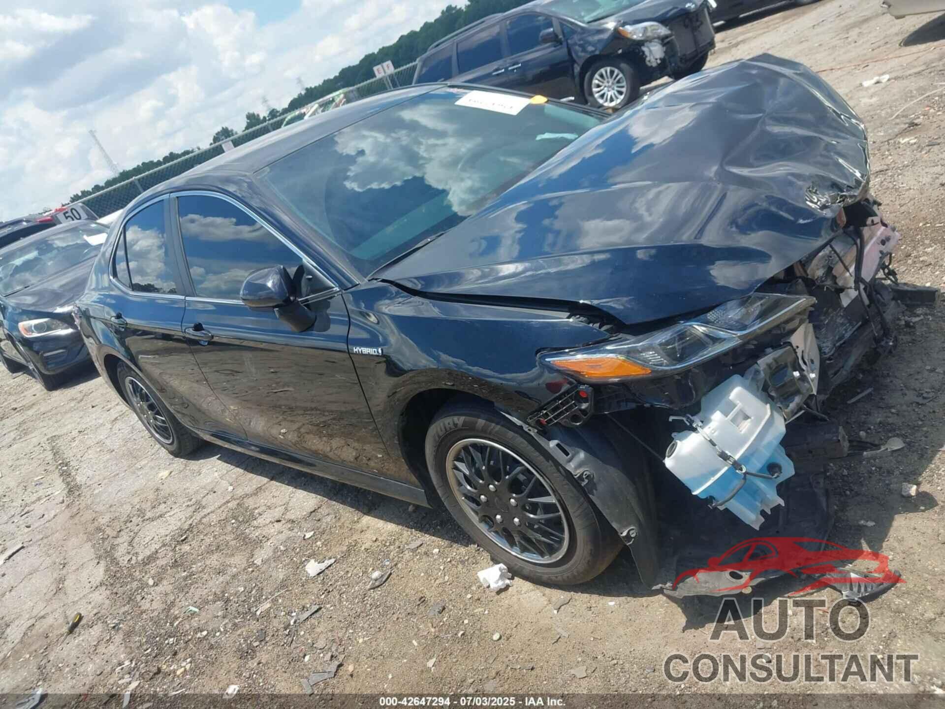 TOYOTA CAMRY 2021 - 4T1C31AK0MU567118