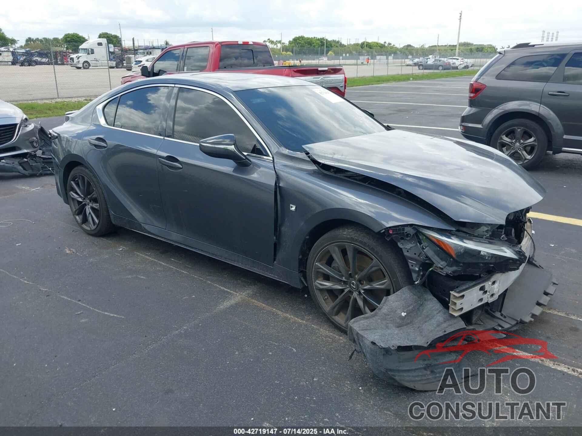 LEXUS IS 350 2022 - JTHGZ1B25N5055075