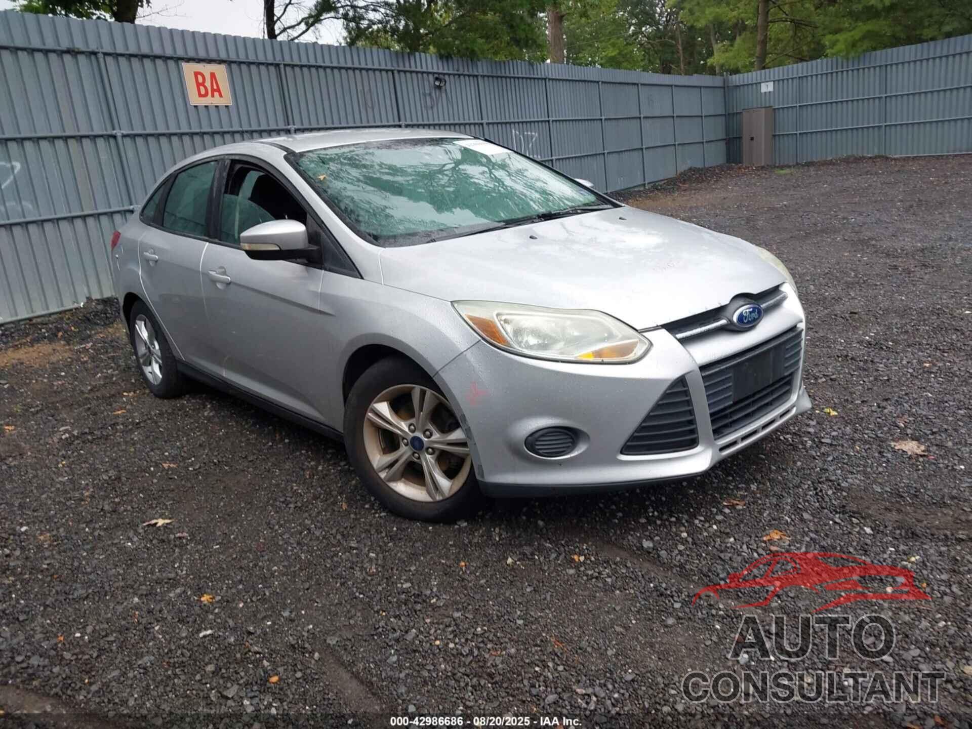 FORD FOCUS 2014 - 1FADP3F23EL366439