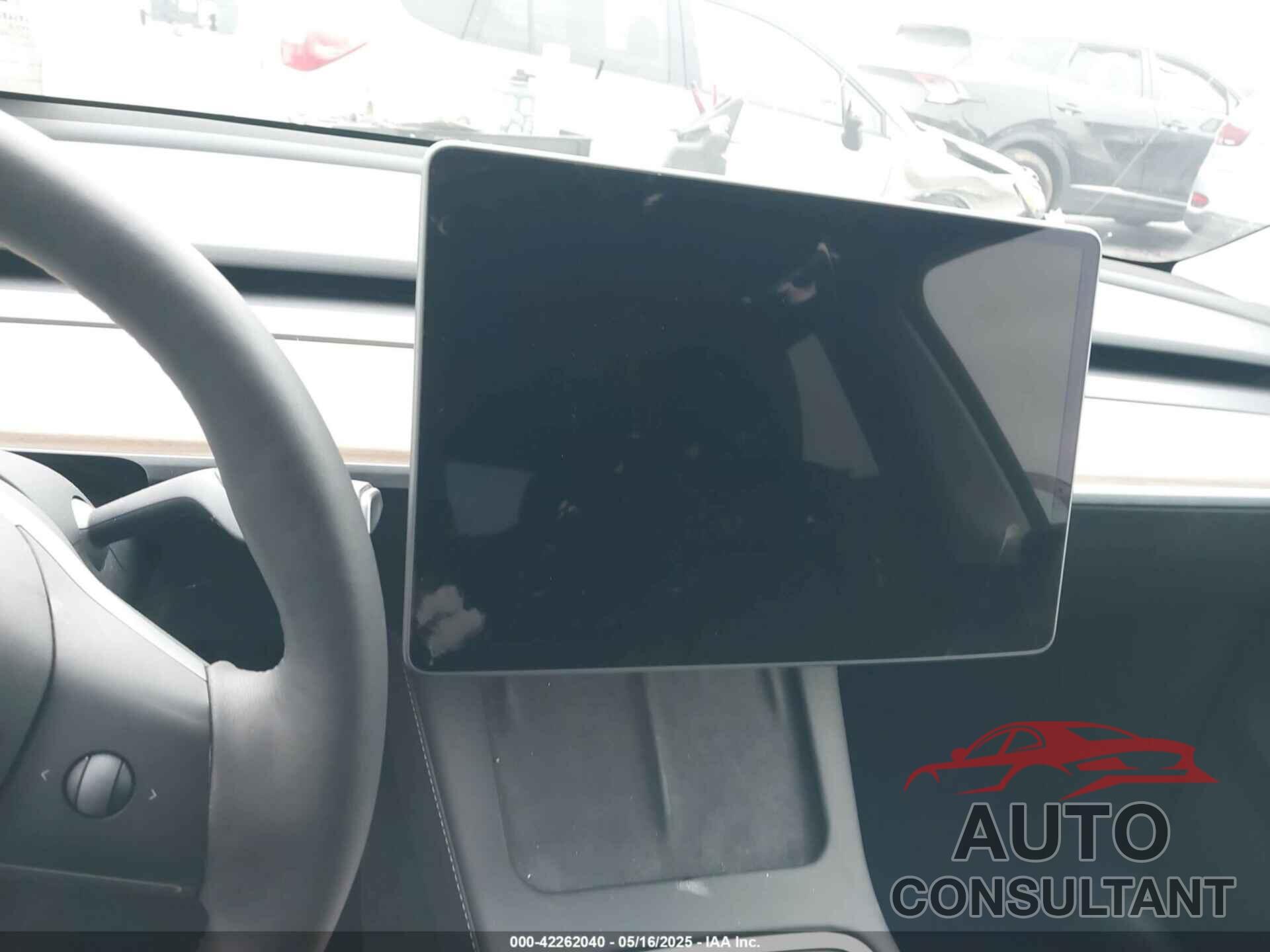 TESLA MODEL Y 2023 - 7SAYGDEE4PF807551