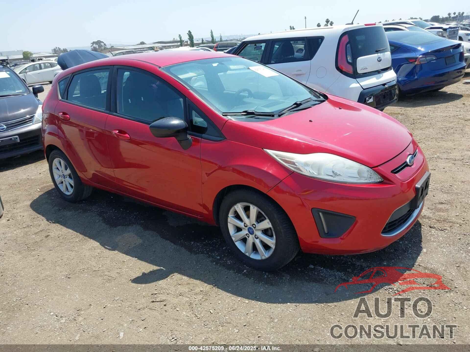 FORD FIESTA 2011 - 3FADP4EJ2BM223832