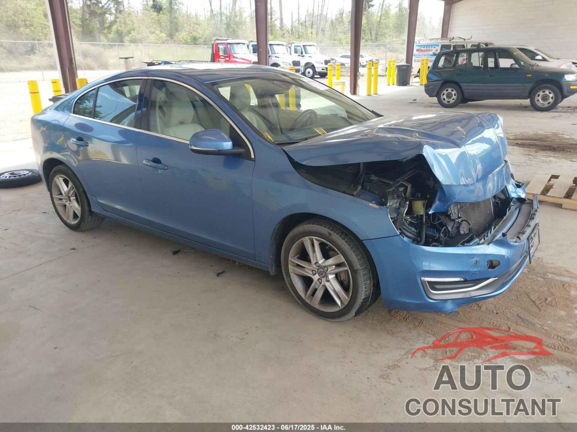VOLVO S60 2015 - YV1612TC1F1309076