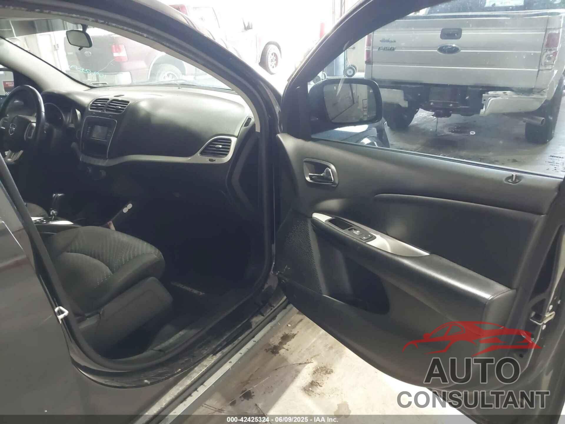 DODGE JOURNEY 2017 - 3C4PDCAB1HT702007