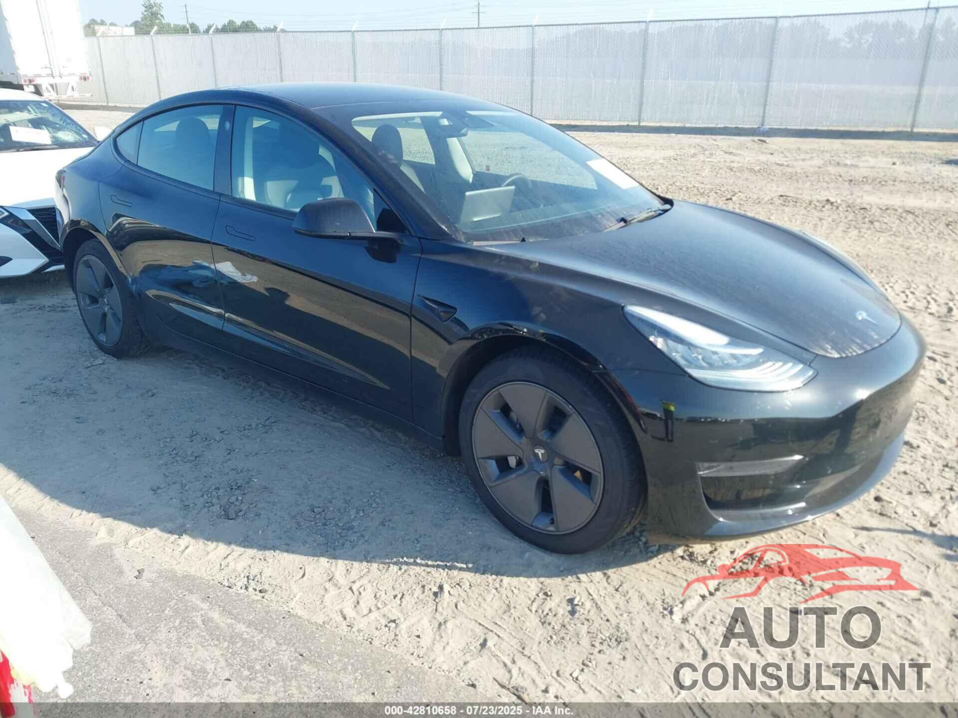 TESLA MODEL 3 2022 - 5YJ3E1EA5NF236786