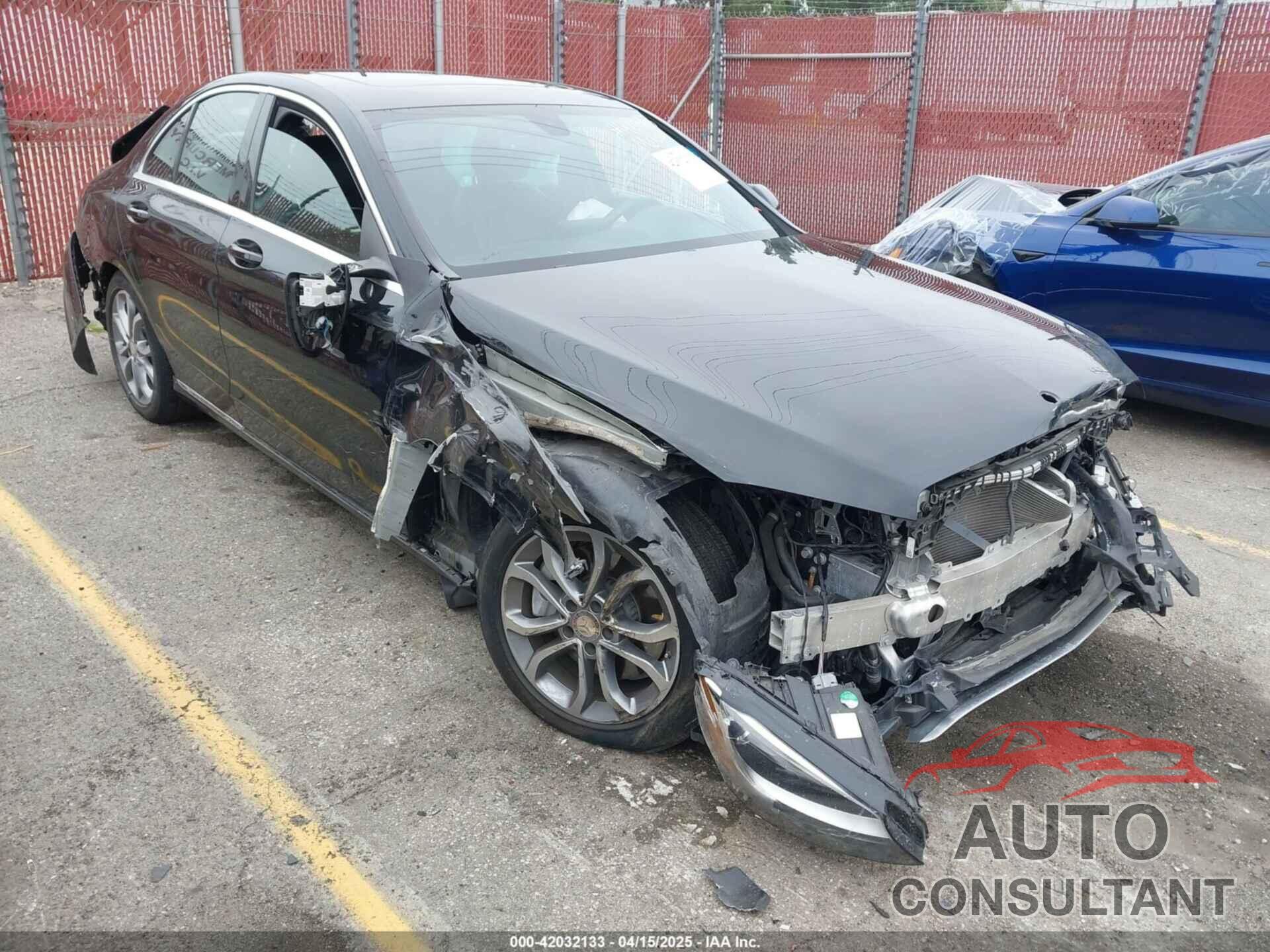 MERCEDES-BENZ C 300 2018 - 55SWF4JB6JU265619