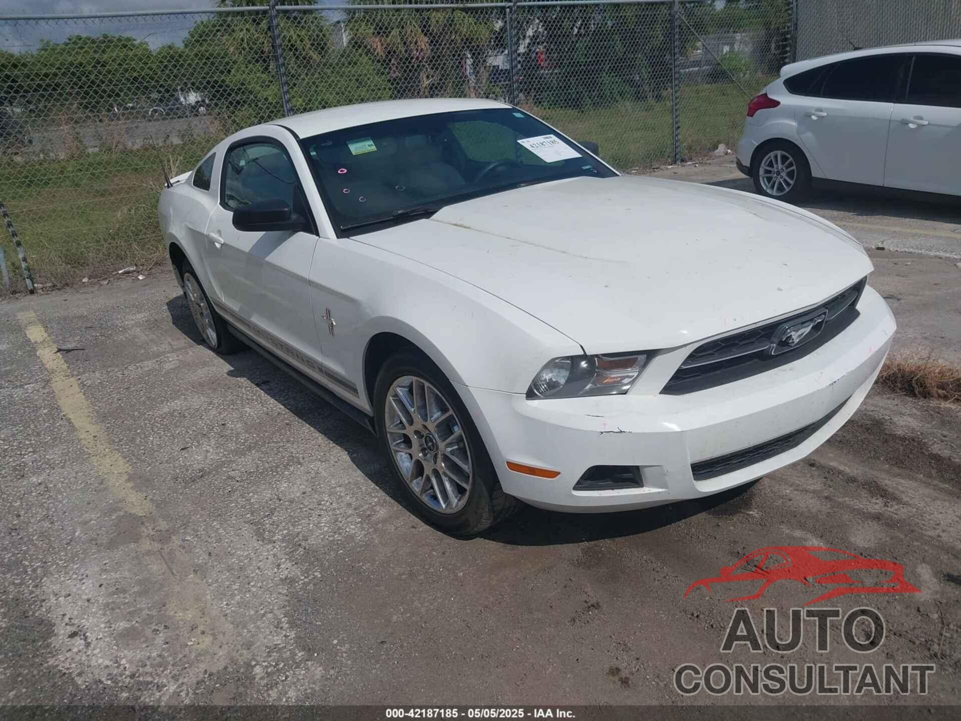 FORD MUSTANG 2012 - 1ZVBP8AMXC5271916