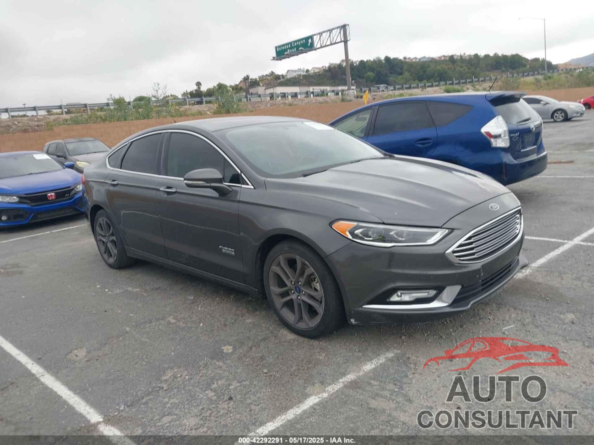 FORD FUSION ENERGI 2017 - 3FA6P0PU9HR201086