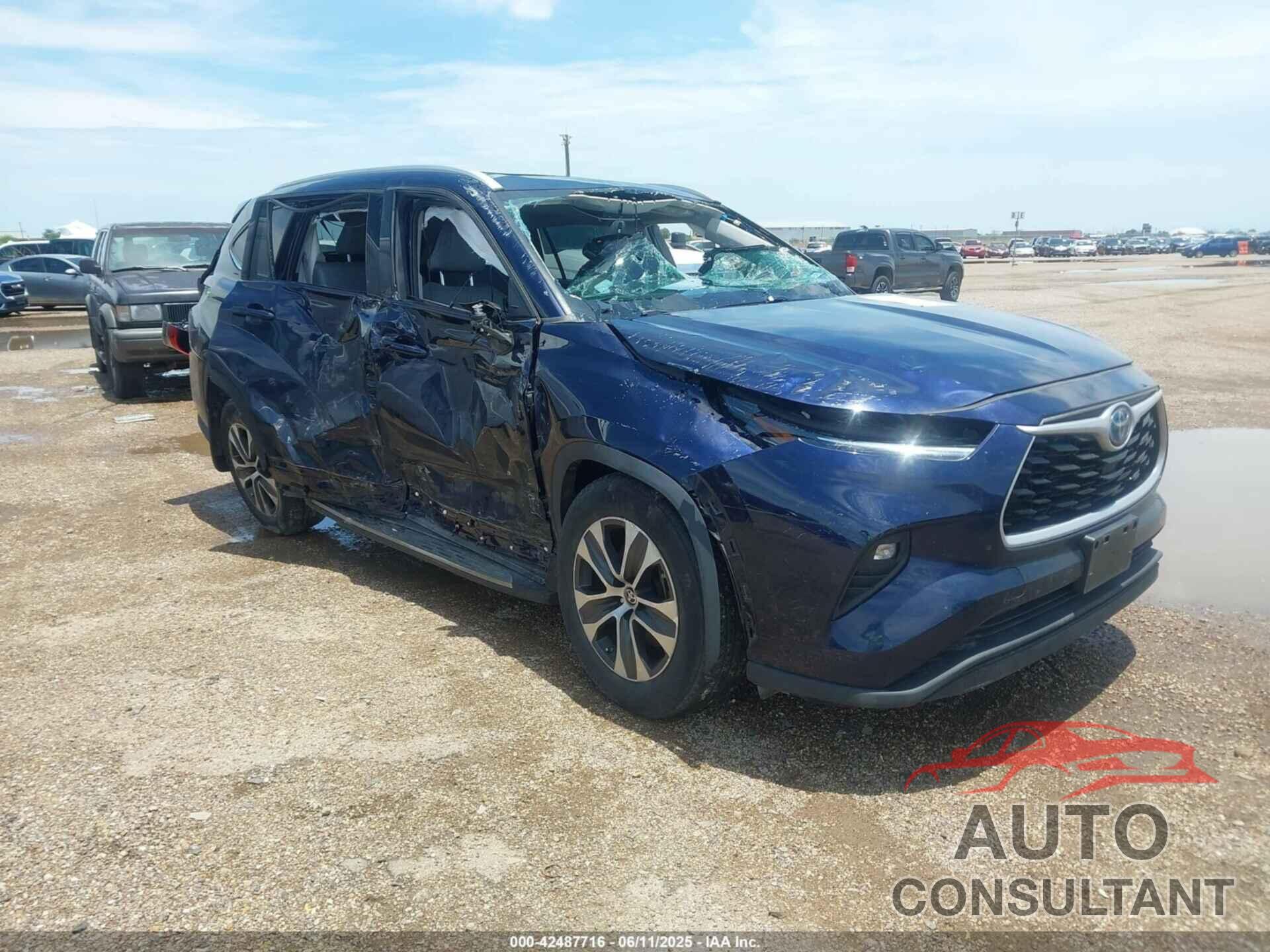TOYOTA HIGHLANDER 2022 - 5TDGBRCH5NS554203