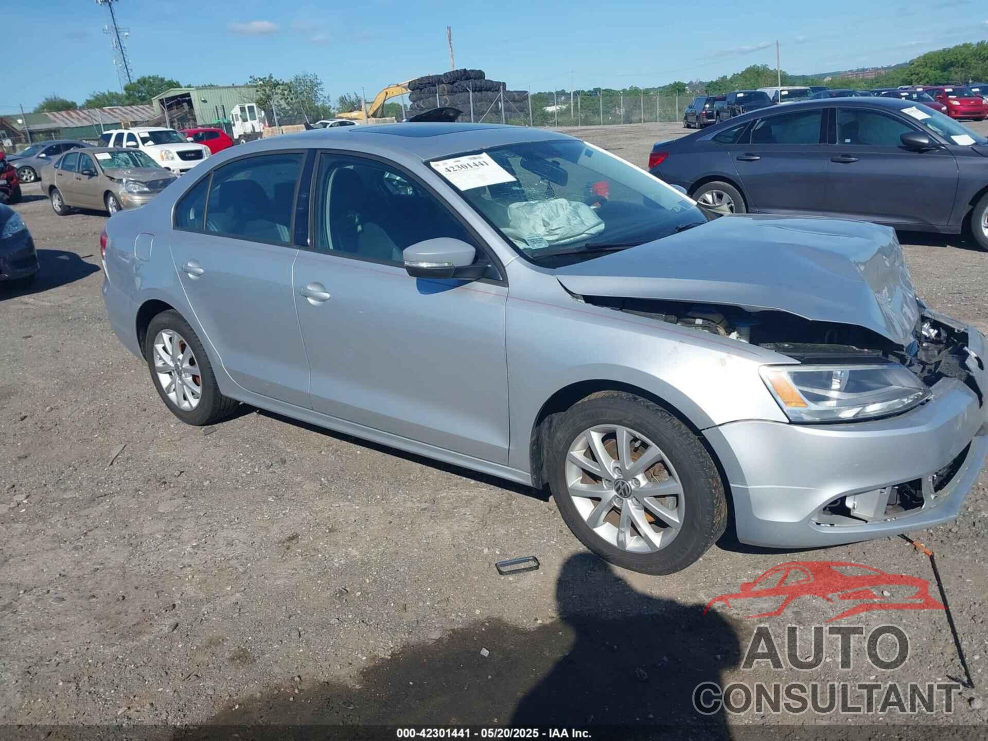 VOLKSWAGEN JETTA 2012 - 3VWDP7AJ5CM352597
