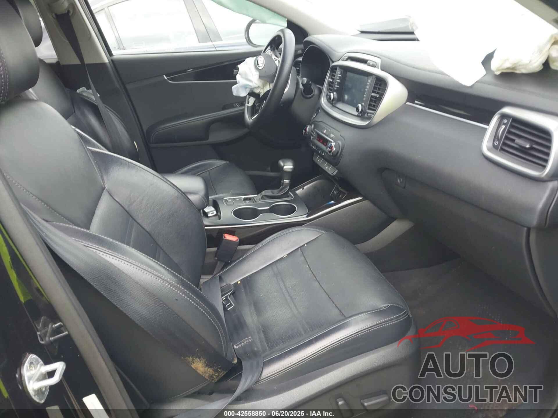 KIA SORENTO 2019 - 5XYPH4A57KG454025