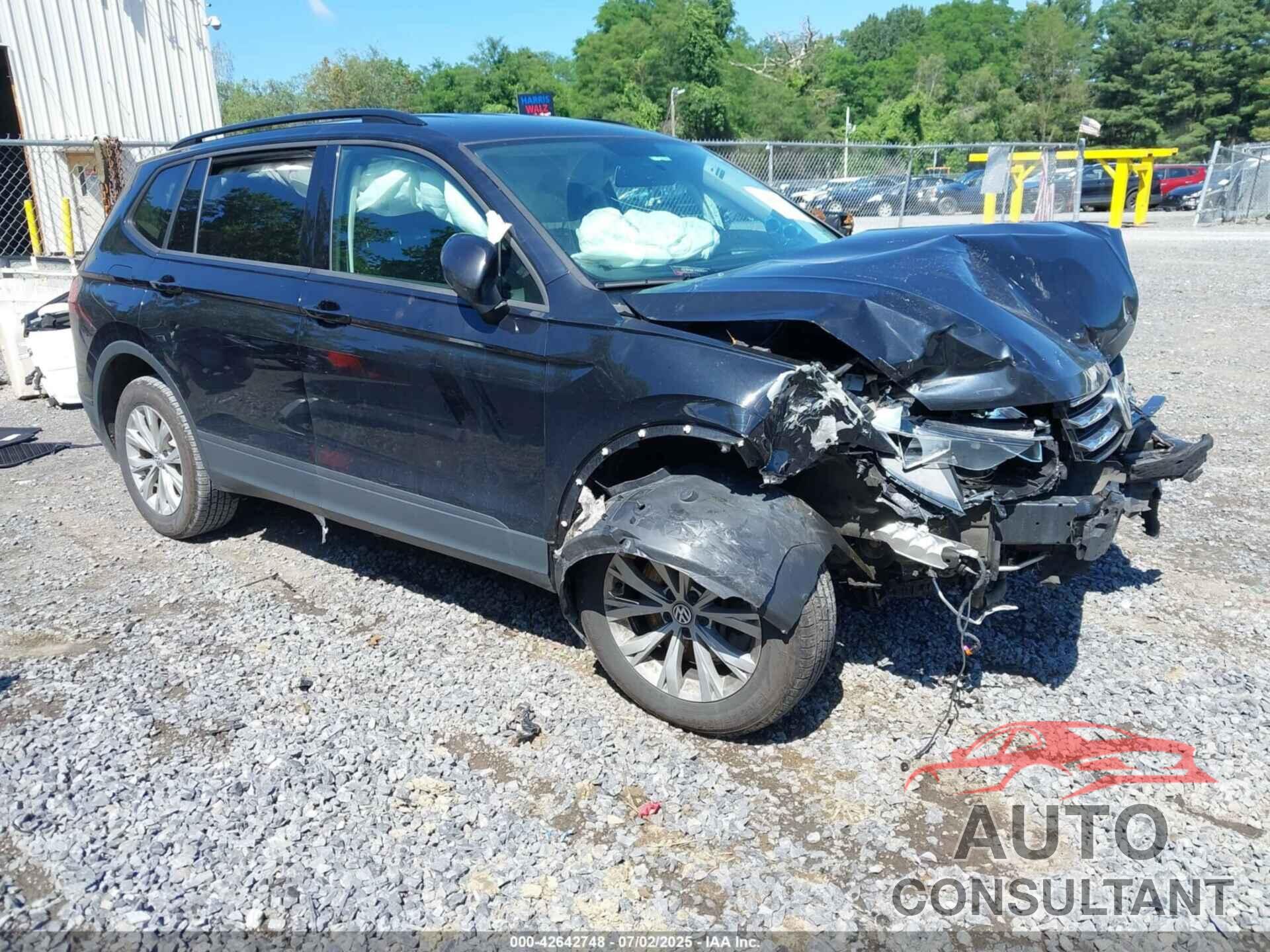 VOLKSWAGEN TIGUAN 2019 - 3VV0B7AX0KM164008