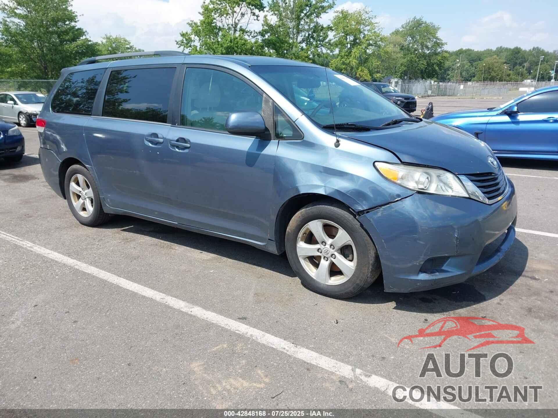 TOYOTA SIENNA 2014 - 5TDKK3DC7ES479935