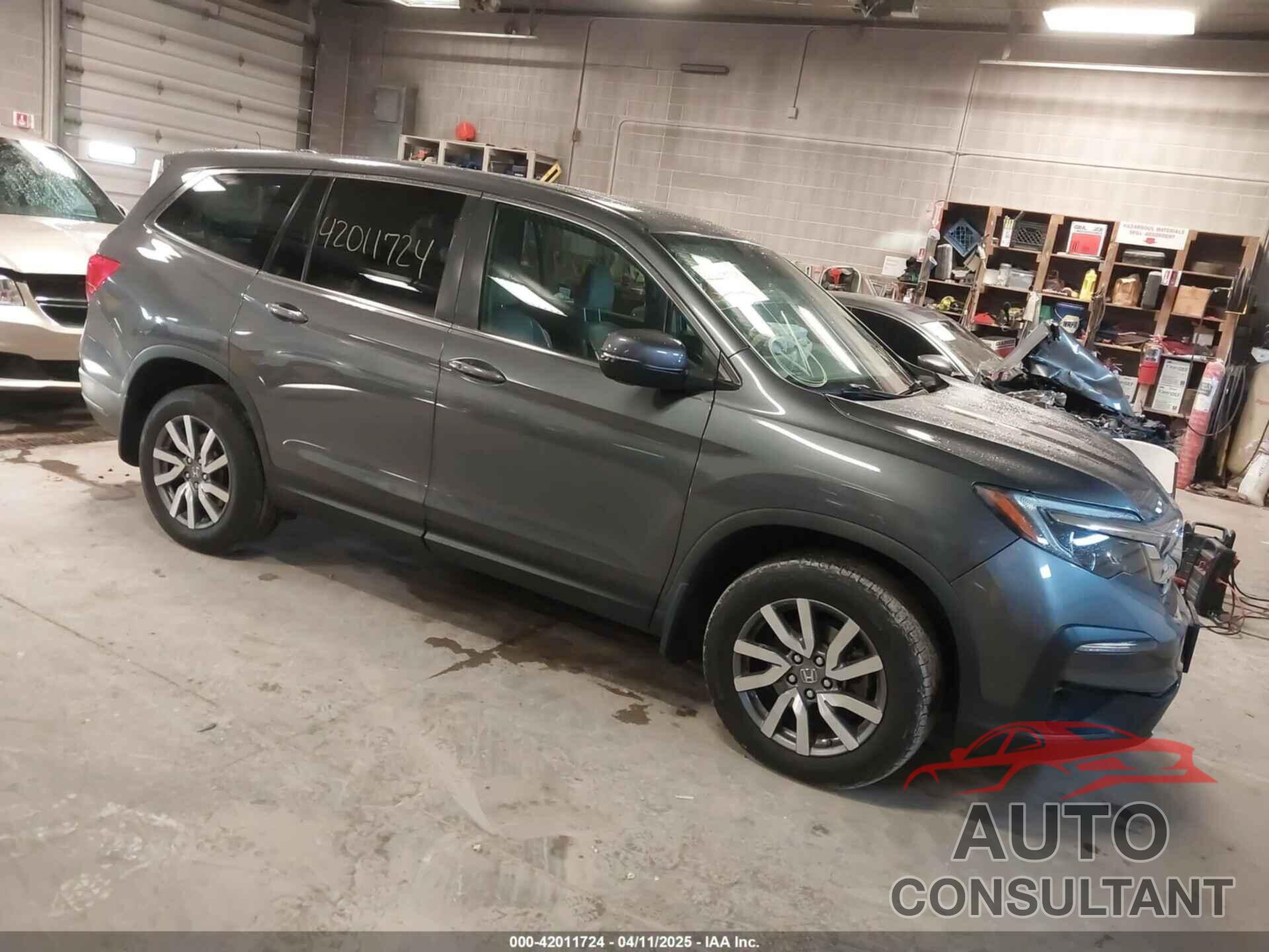HONDA PILOT 2019 - 5FNYF6H50KB035548