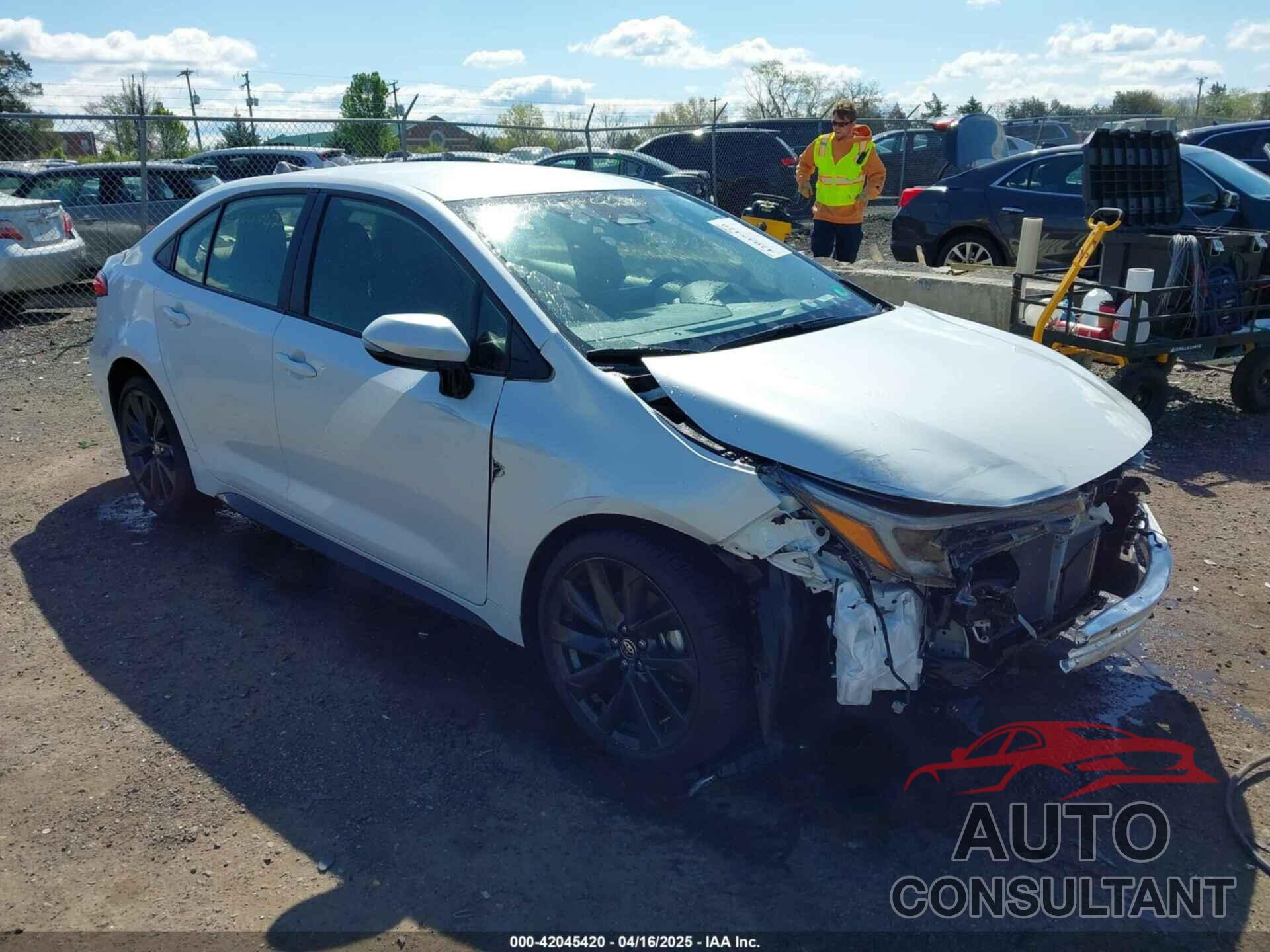 TOYOTA COROLLA 2024 - JTDS4MCE4R3522301