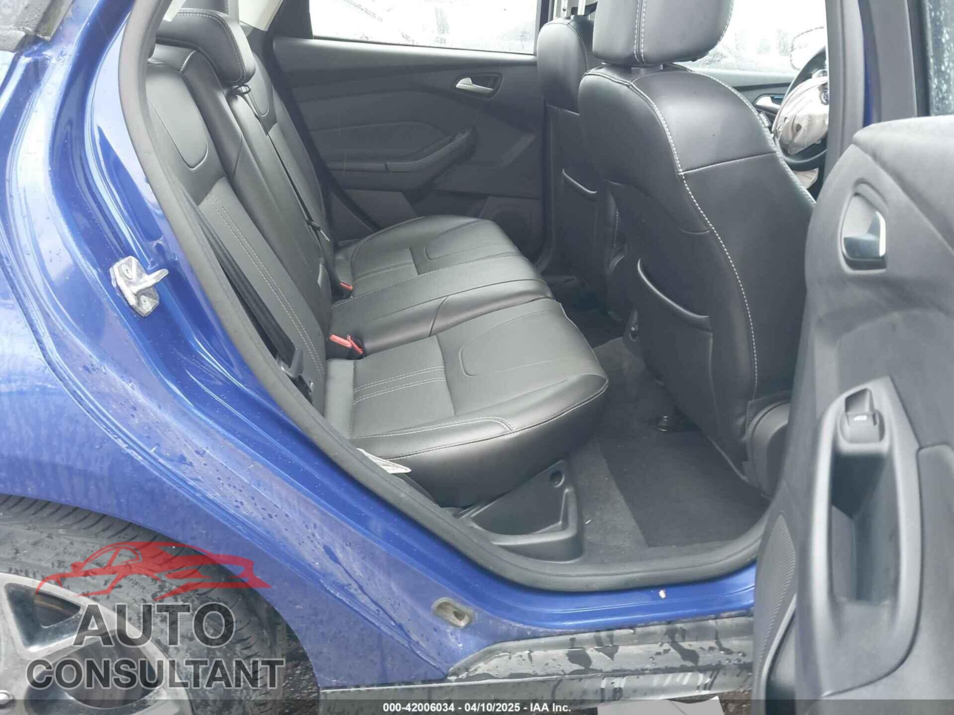 FORD FOCUS 2014 - 1FADP3F20EL330997