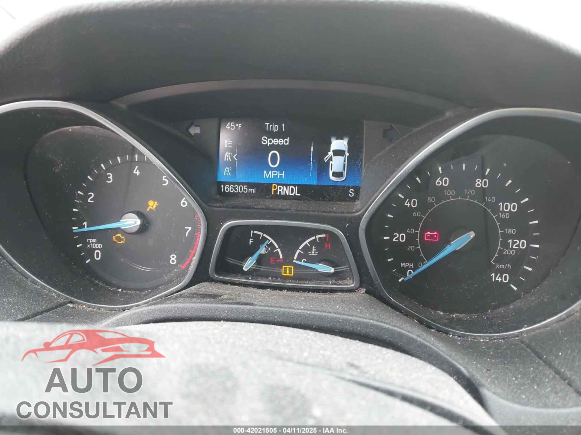 FORD FOCUS 2017 - 1FADP3F20HL302380