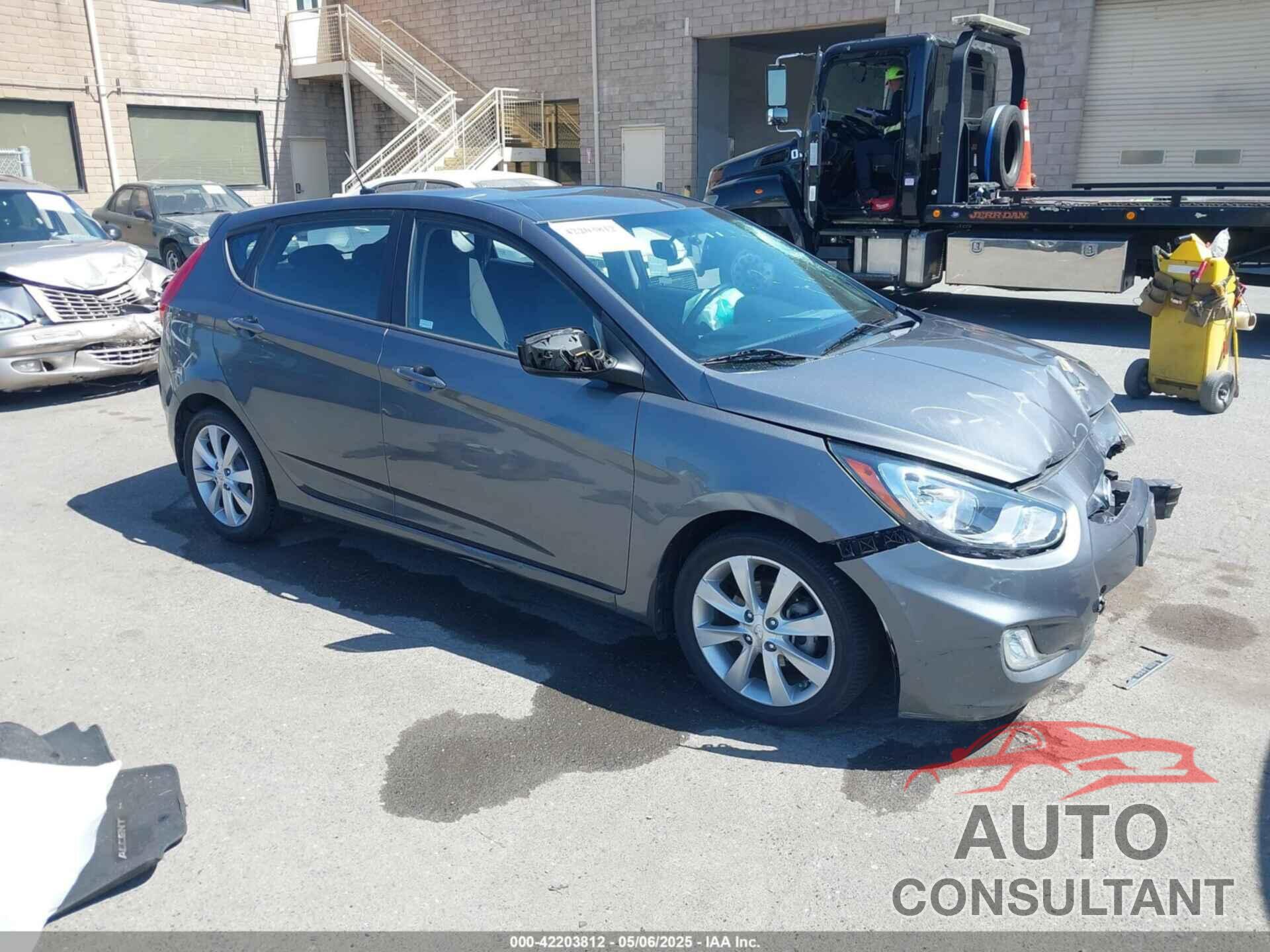 HYUNDAI ACCENT 2012 - KMHCU5AE5CU022142