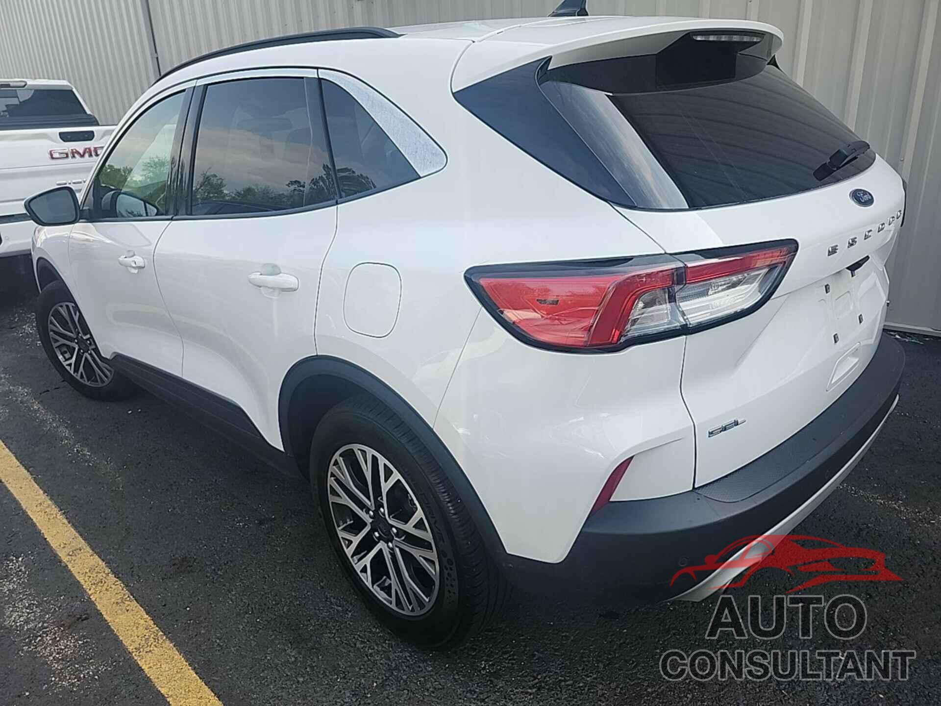 FORD ESCAPE 2020 - 1FMCU9H69LUB11749
