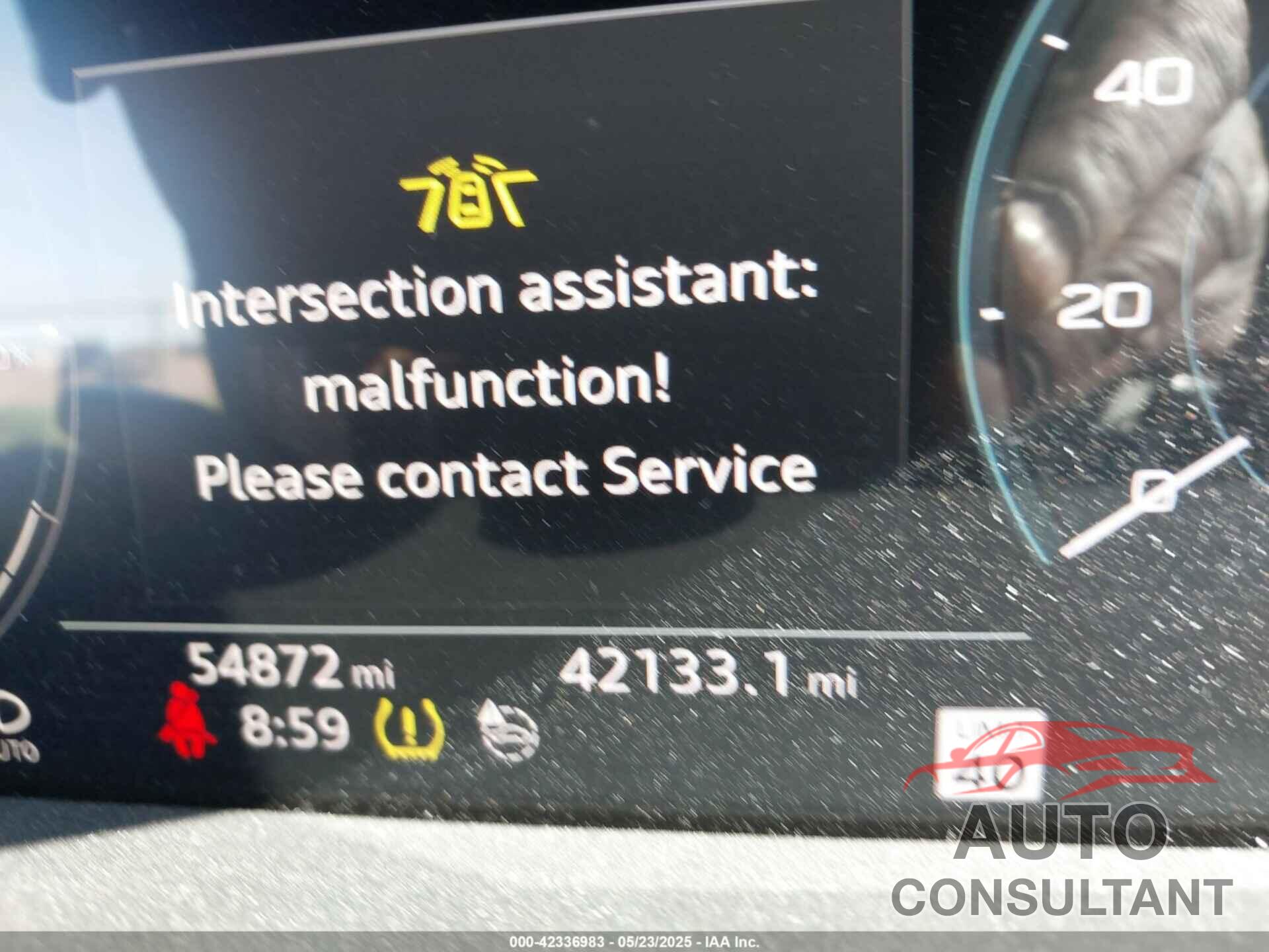 AUDI E-TRON 2019 - WA1VABGE0KB009718