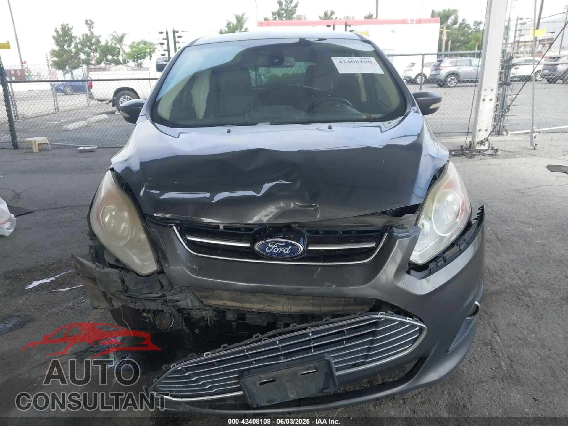 FORD C-MAX ENERGI 2016 - 1FADP5CU9GL112335