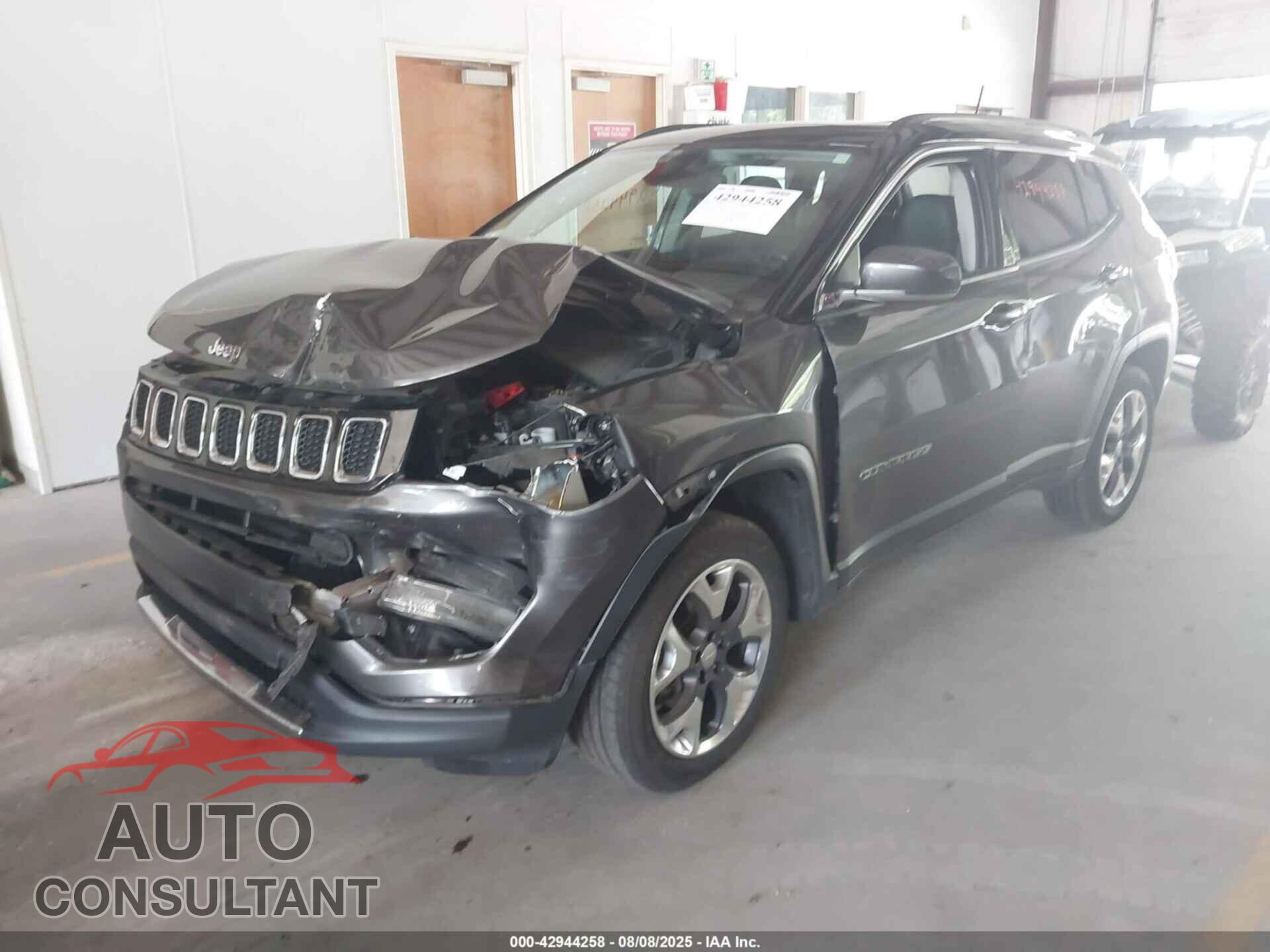 JEEP COMPASS 2019 - 3C4NJDCB2KT648548