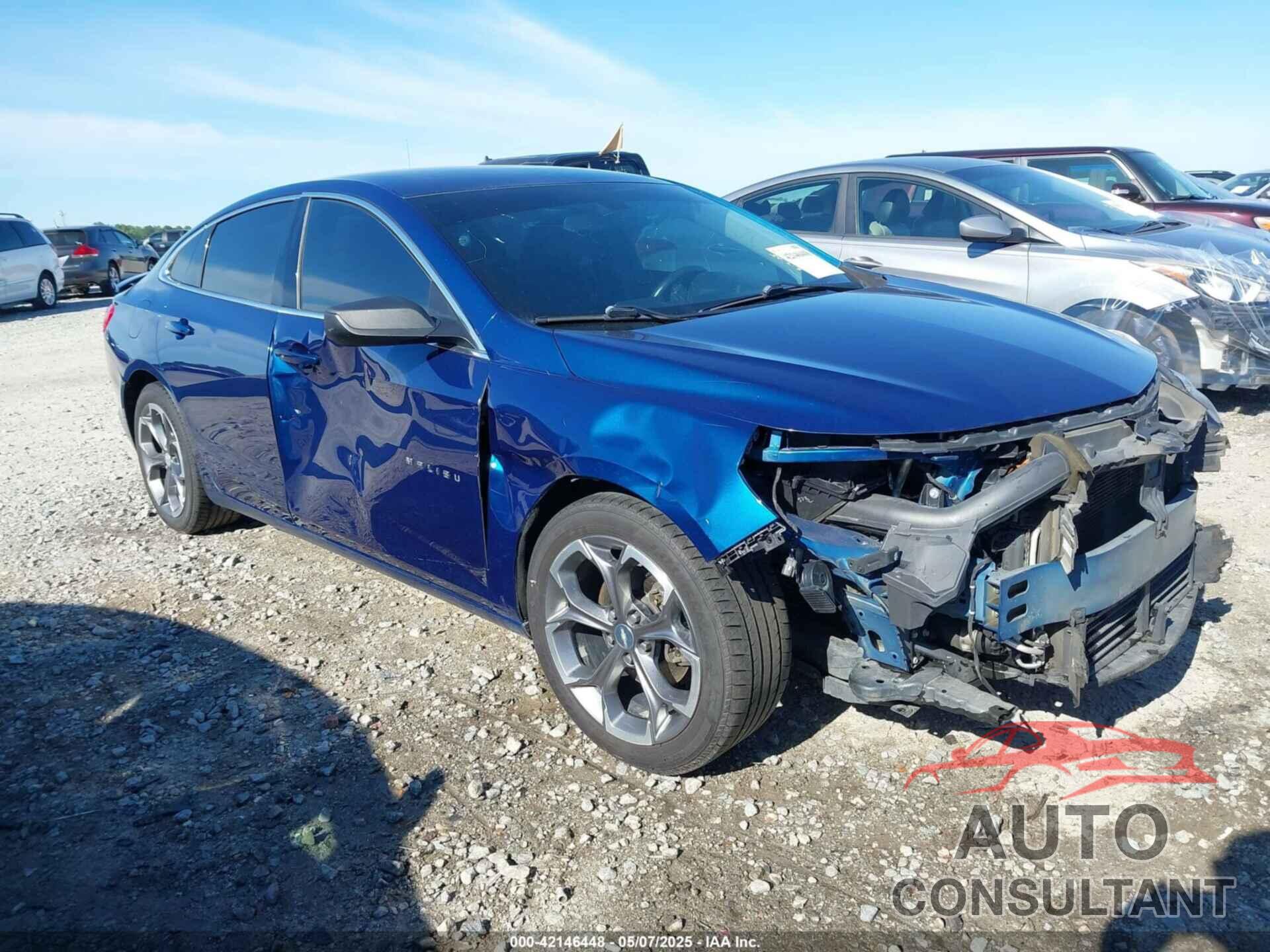 CHEVROLET MALIBU 2019 - 1G1ZG5ST4KF192832