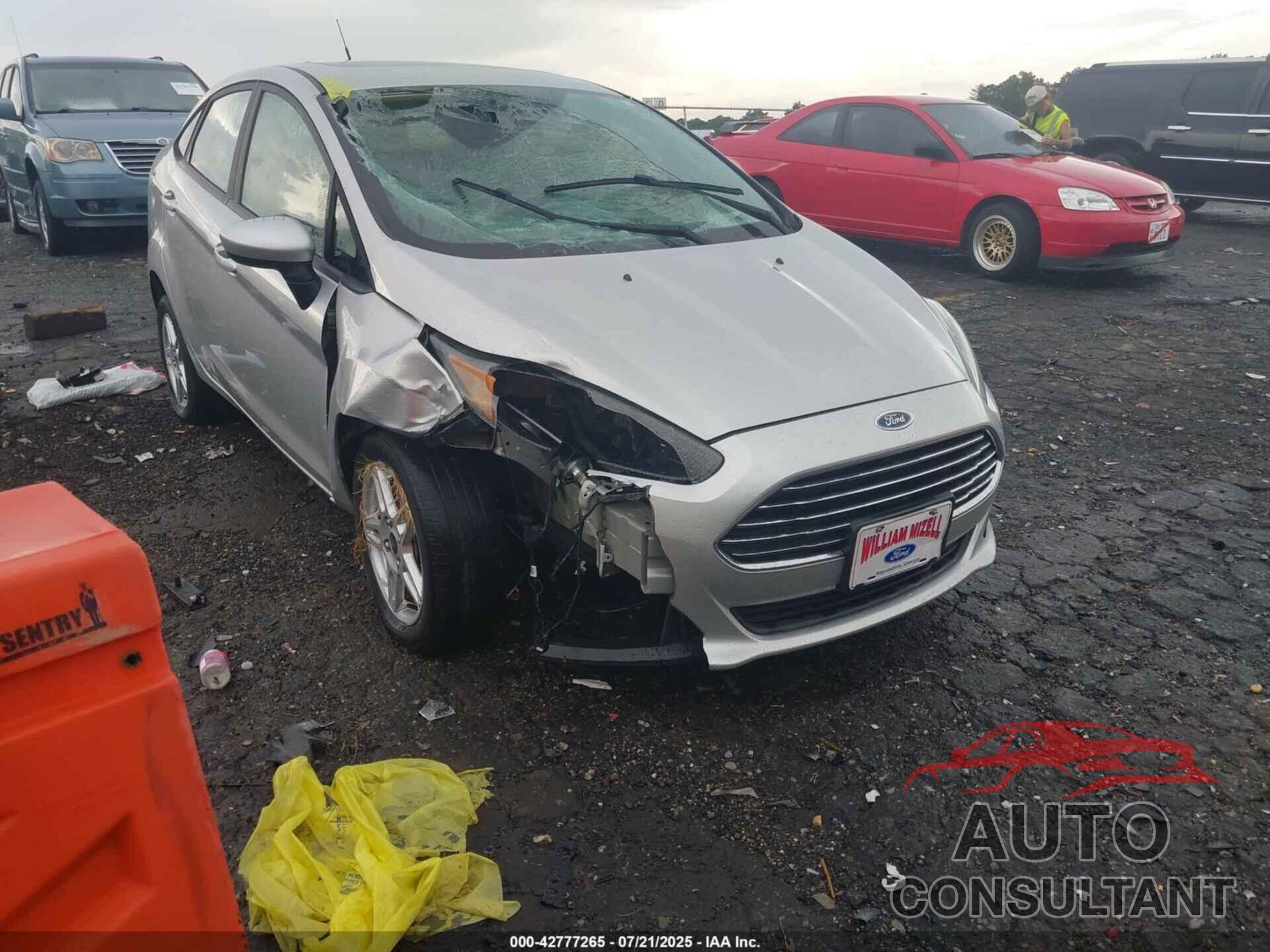 FORD FIESTA 2019 - 3FADP4BJ0KM125709