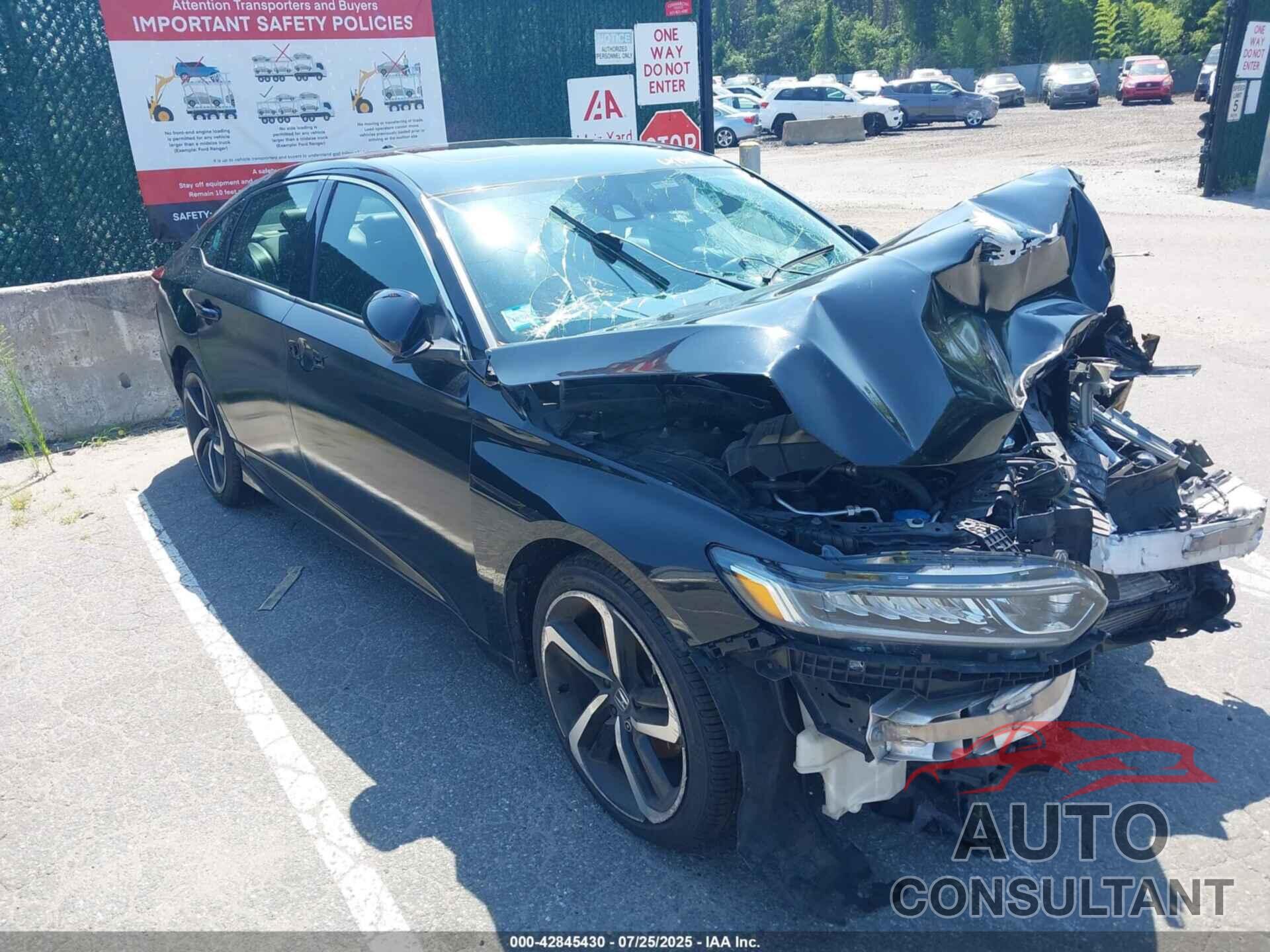 HONDA ACCORD 2018 - 1HGCV2F36JA028846