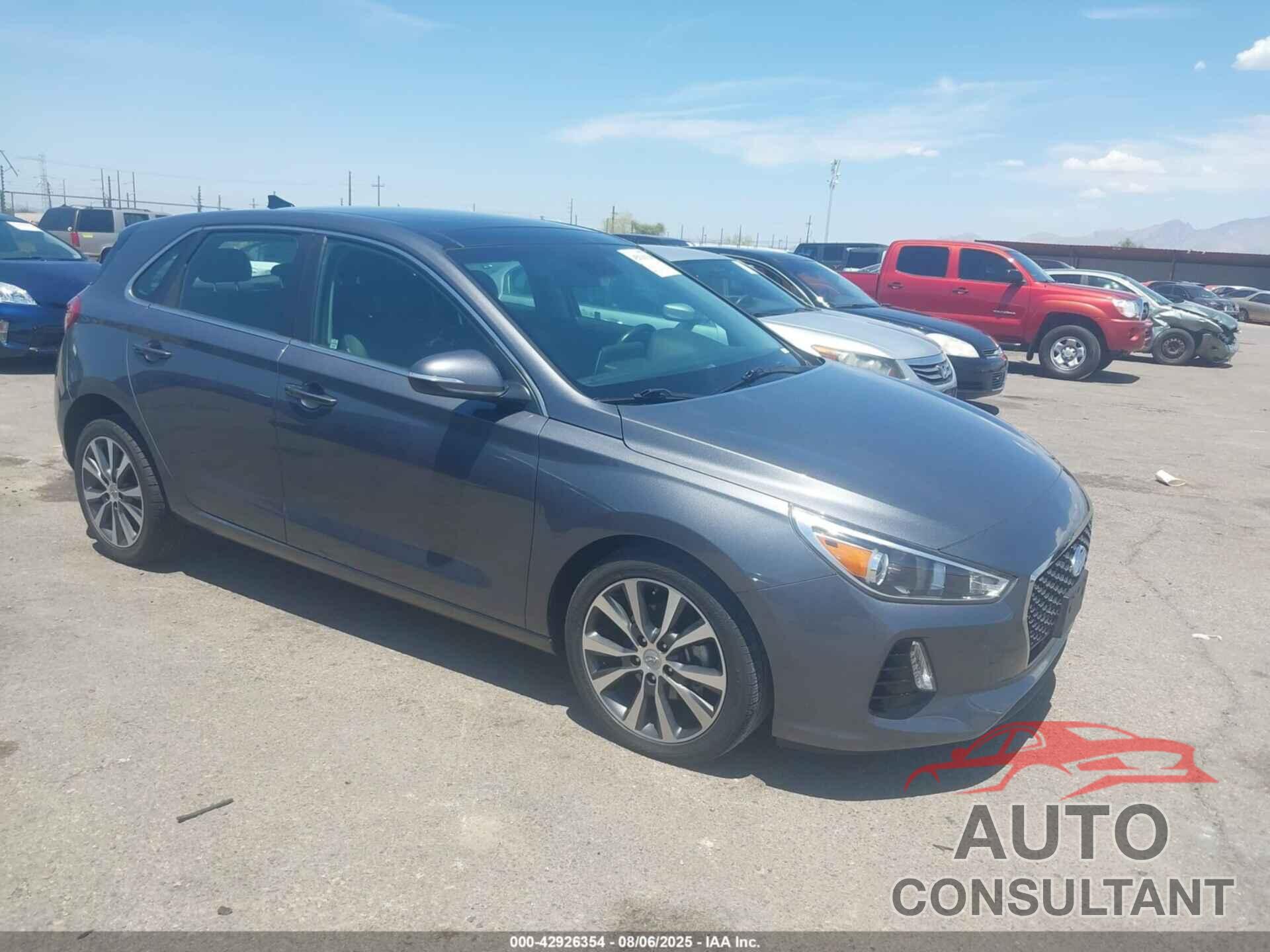 HYUNDAI ELANTRA GT 2019 - KMHH35LE2KU113793