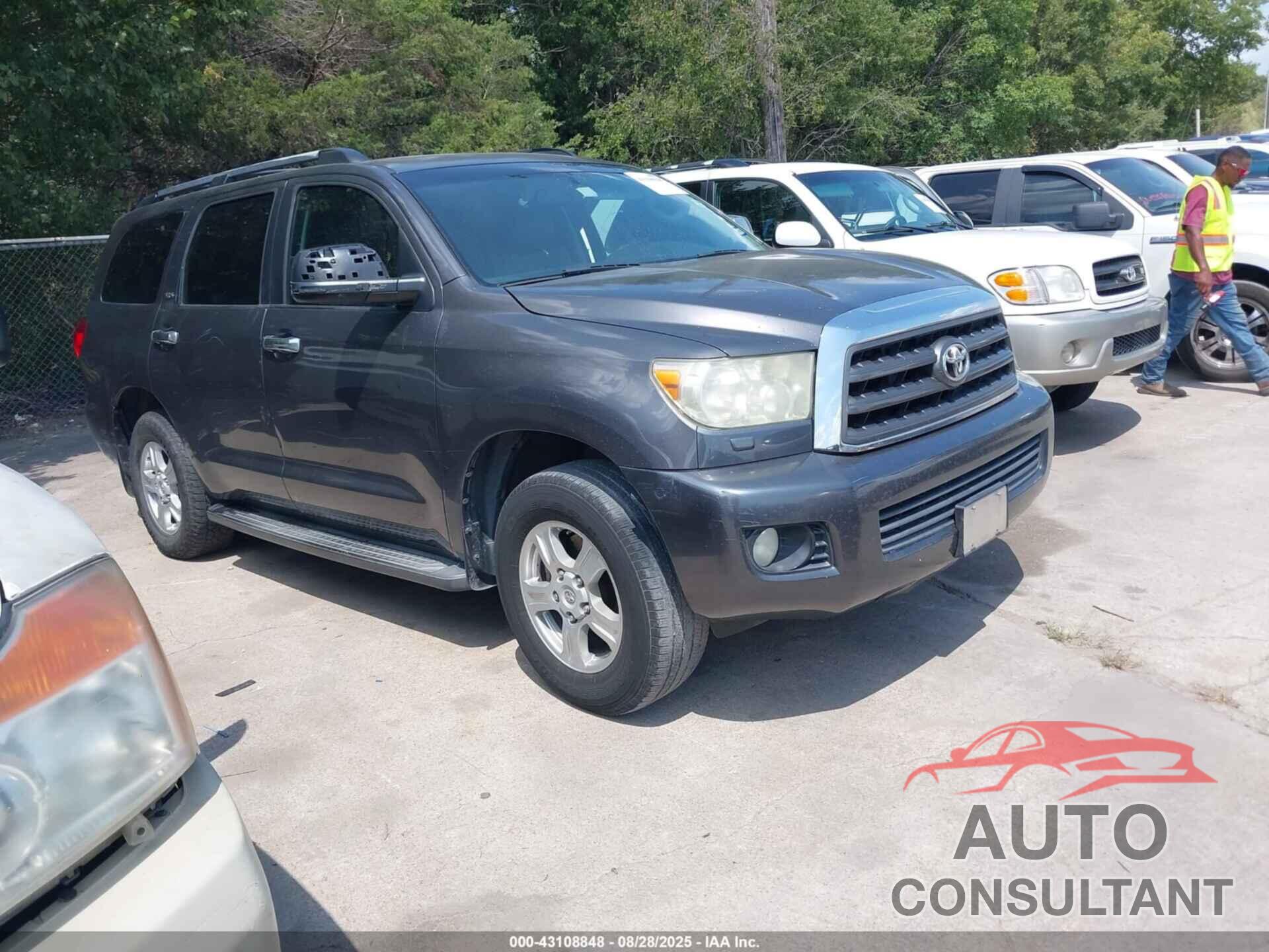 TOYOTA SEQUOIA 2011 - 5TDZM5G11BS003142