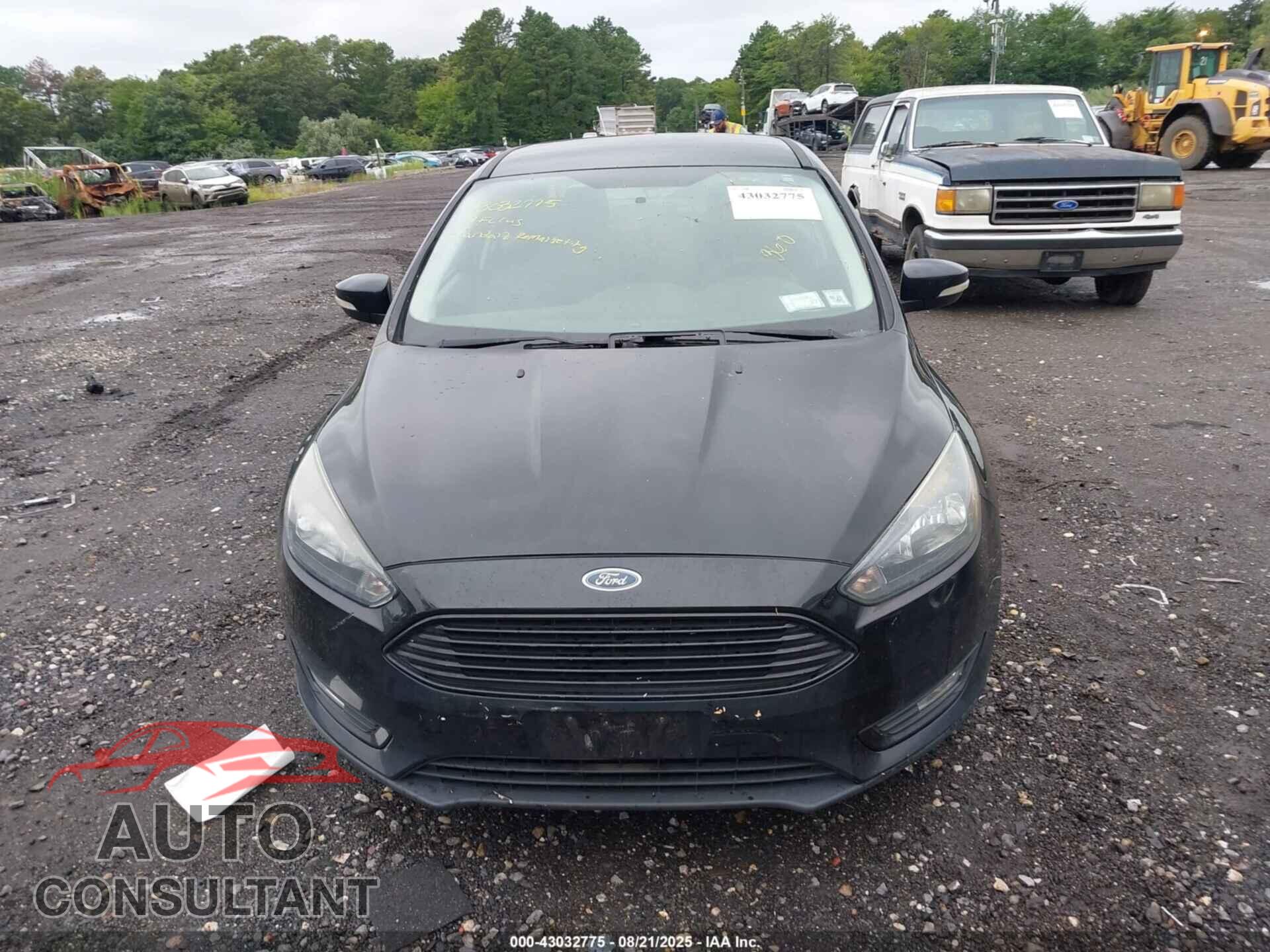 FORD FOCUS 2017 - 1FADP3FE8HL281157
