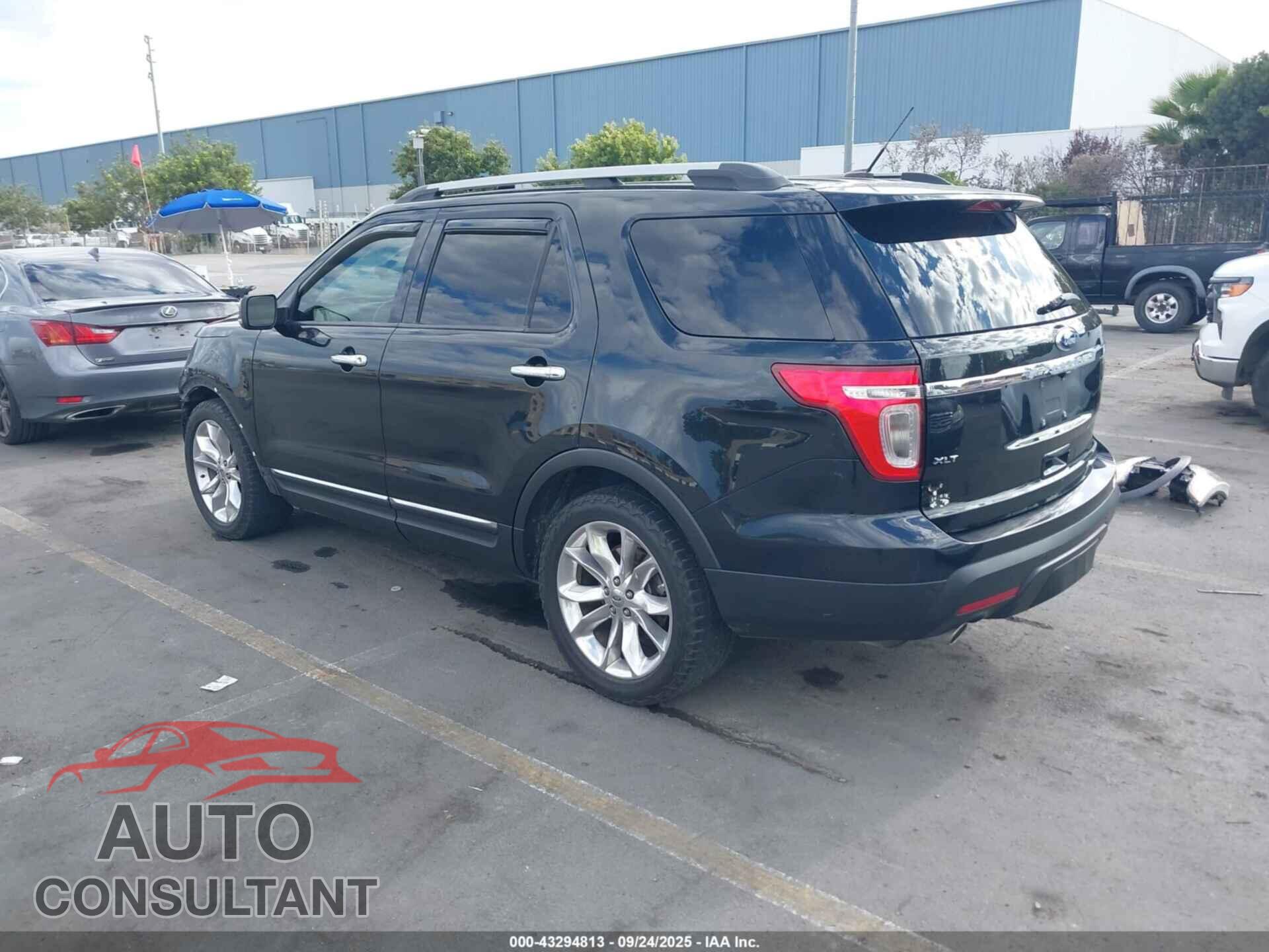 FORD EXPLORER 2011 - 1FMHK7D89BGA65764