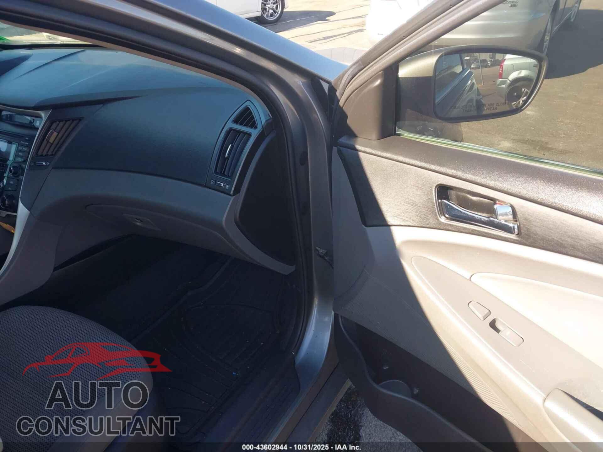 HYUNDAI SONATA 2012 - 5NPEB4AC9CH481650