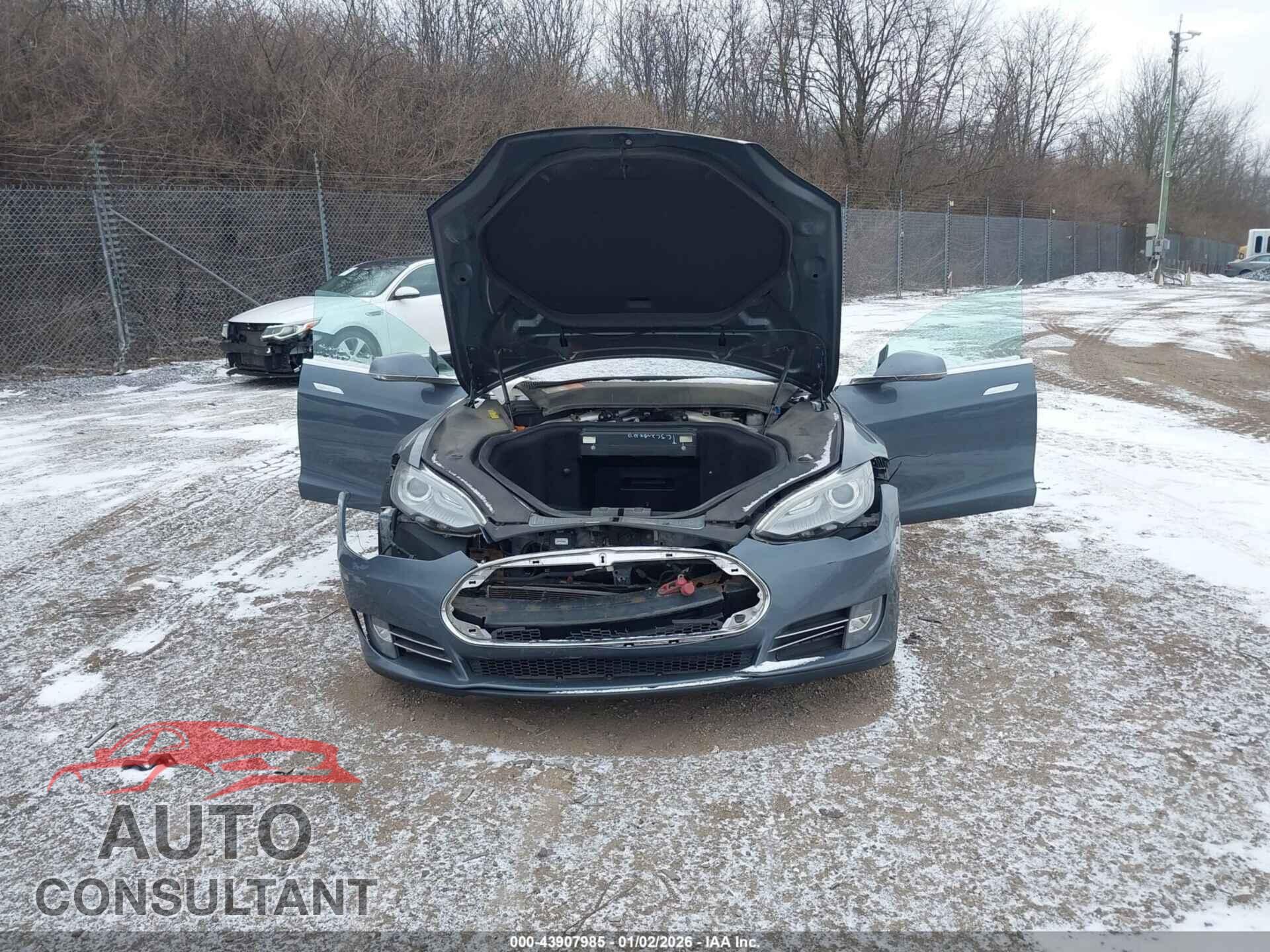 TESLA MODEL S 2013 - 5YJSA1AC5DFP10247