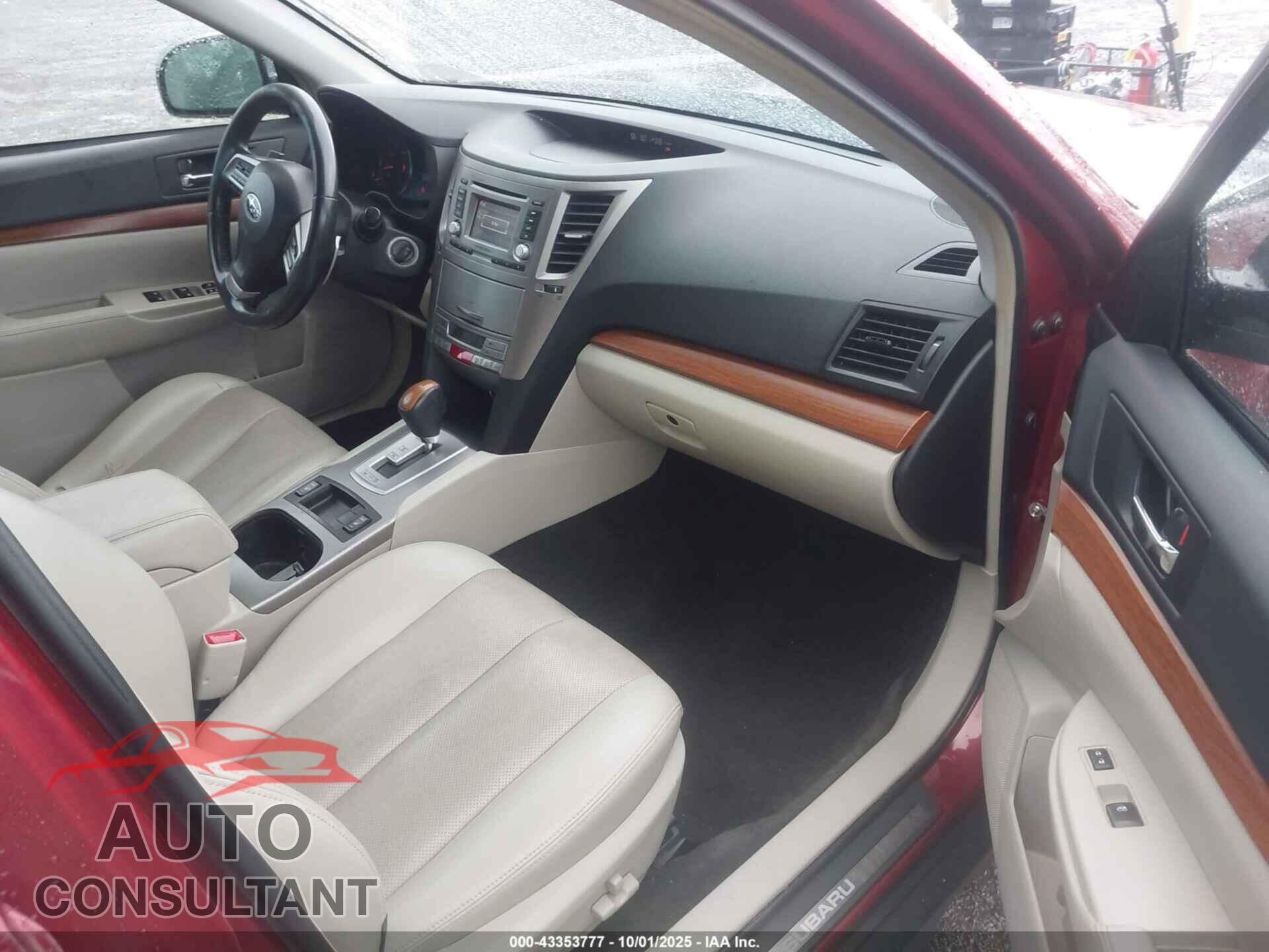 SUBARU OUTBACK 2014 - 4S4BRBLC8E3313198
