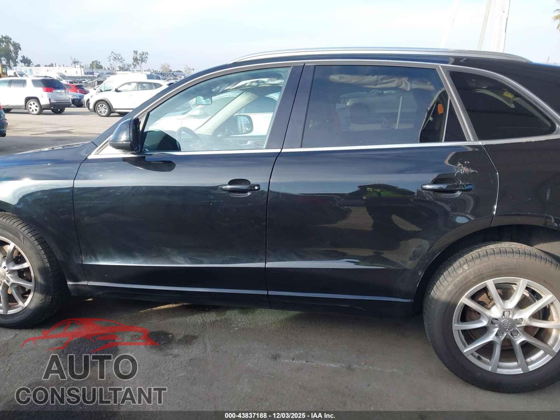 AUDI Q5 2012 - WA1CFAFP7CA012015
