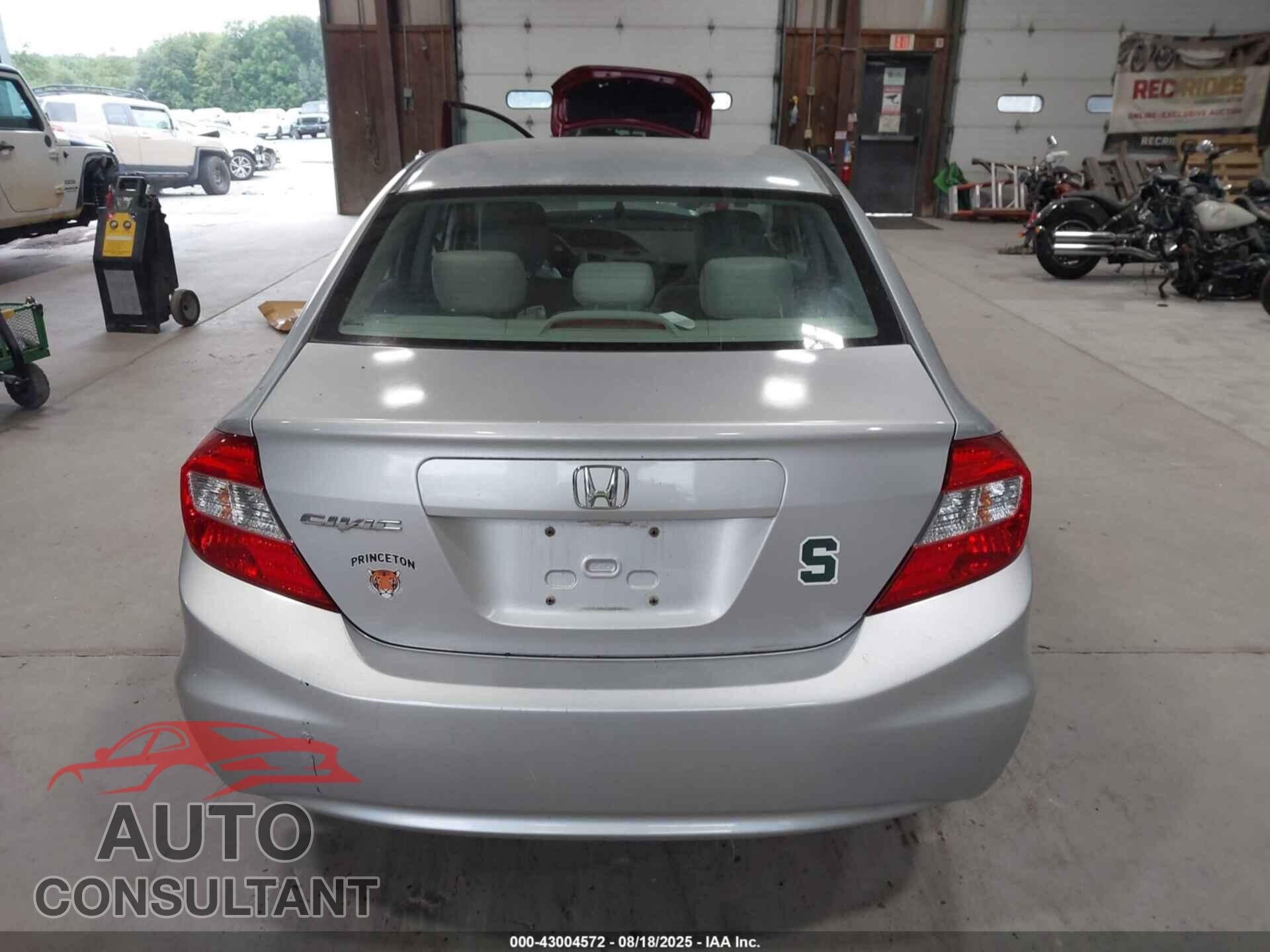 HONDA CIVIC 2012 - 2HGFB2F81CH545459