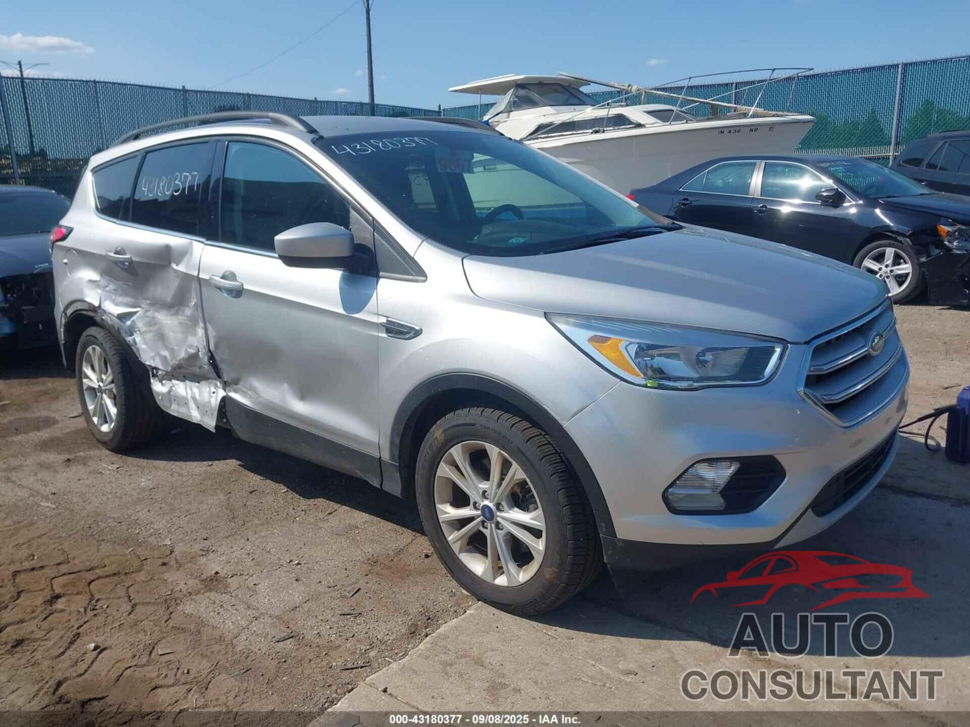 FORD ESCAPE 2018 - 1FMCU9GD6JUC18643
