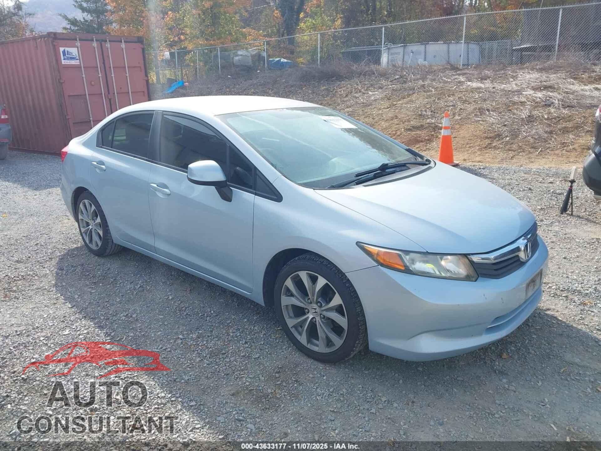 HONDA CIVIC 2012 - 2HGFB2F56CH589818