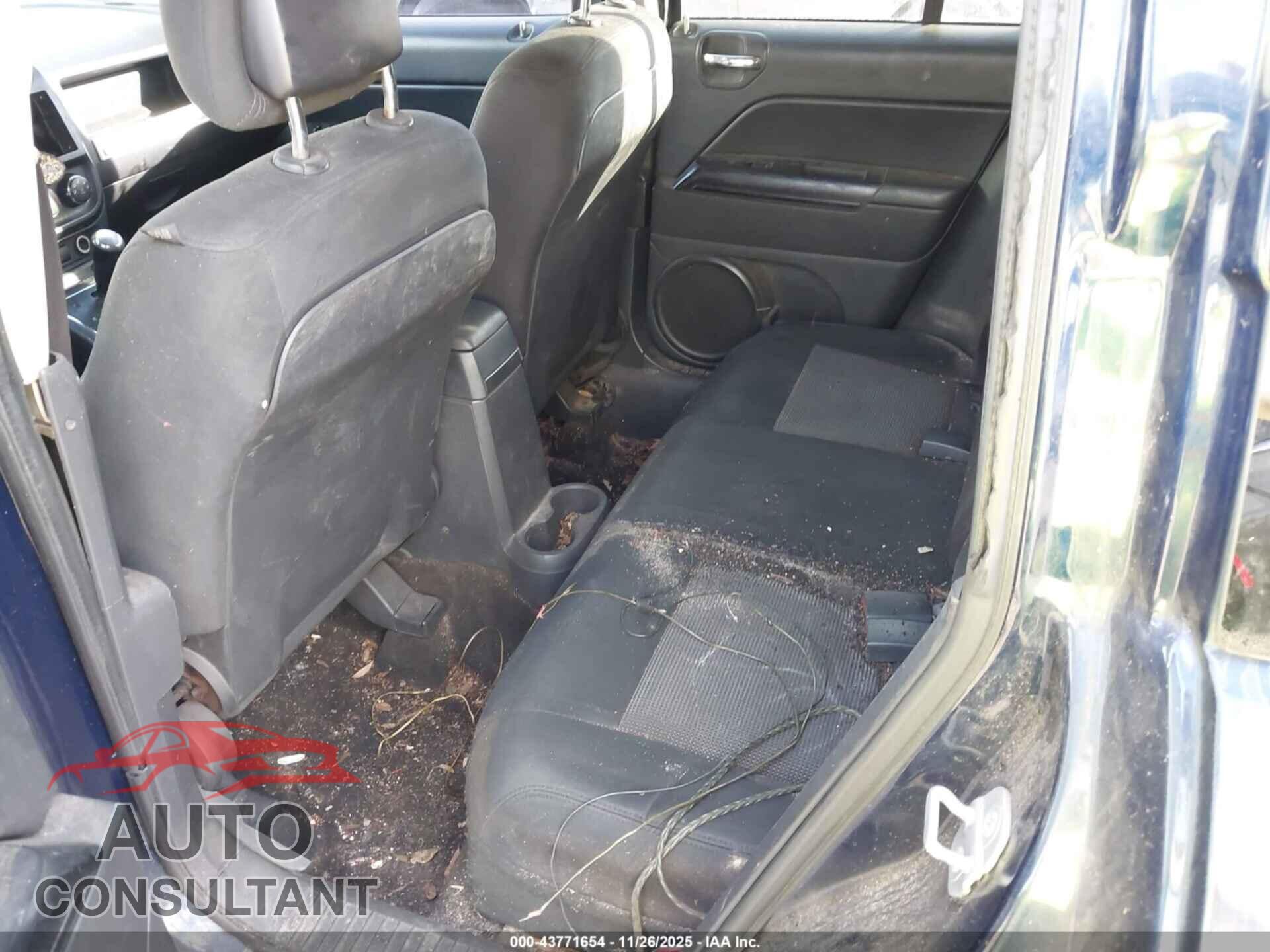 JEEP COMPASS 2014 - 1C4NJDBB5ED623896